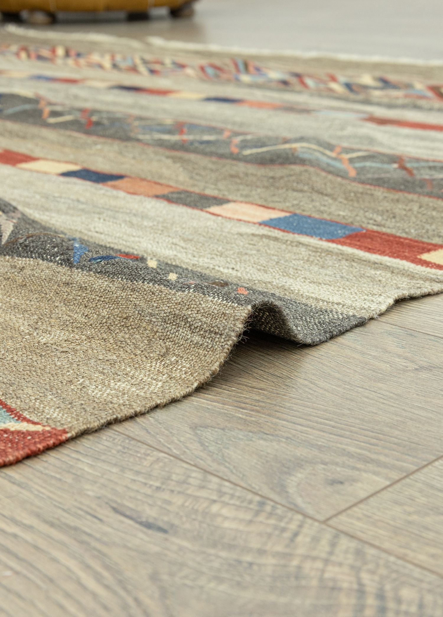Almila Modern Tasarımlı Kilim 175x236 cm