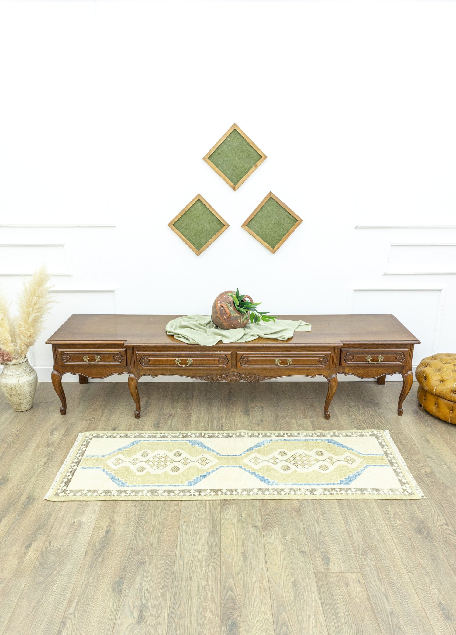 Crown Handwoven Wool Uşak Runner 62x182 cm