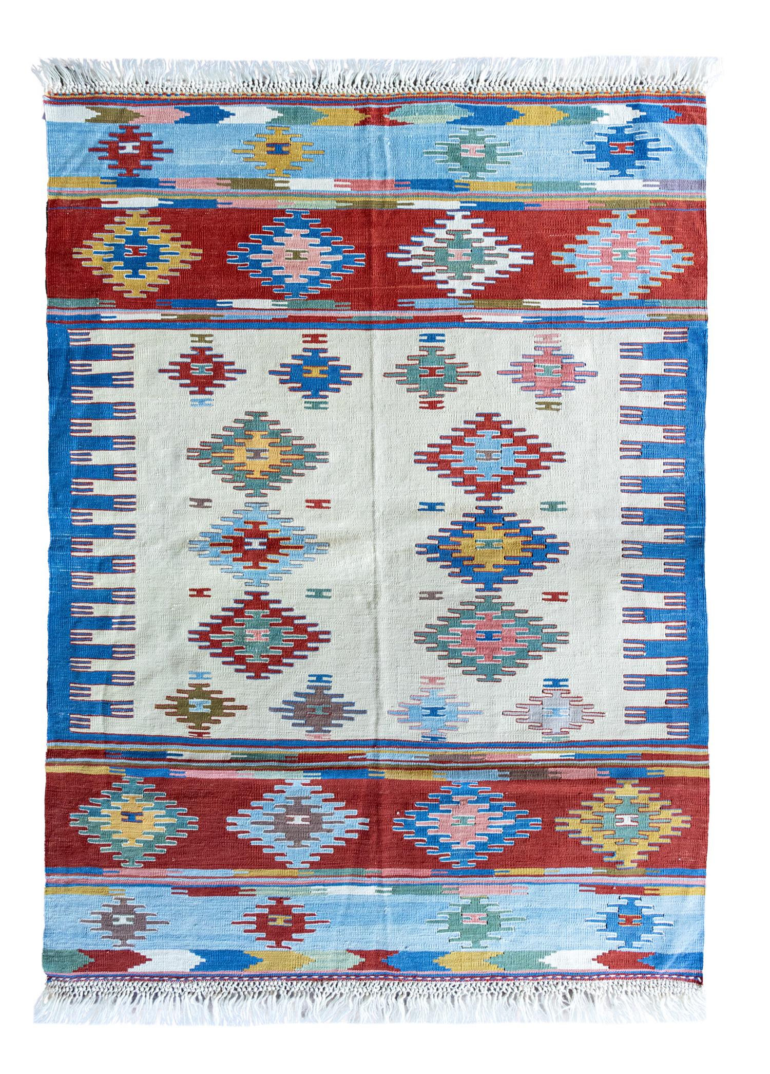 Gulter Modern Patterned Hand Woven Wool Rug 104x140 cm