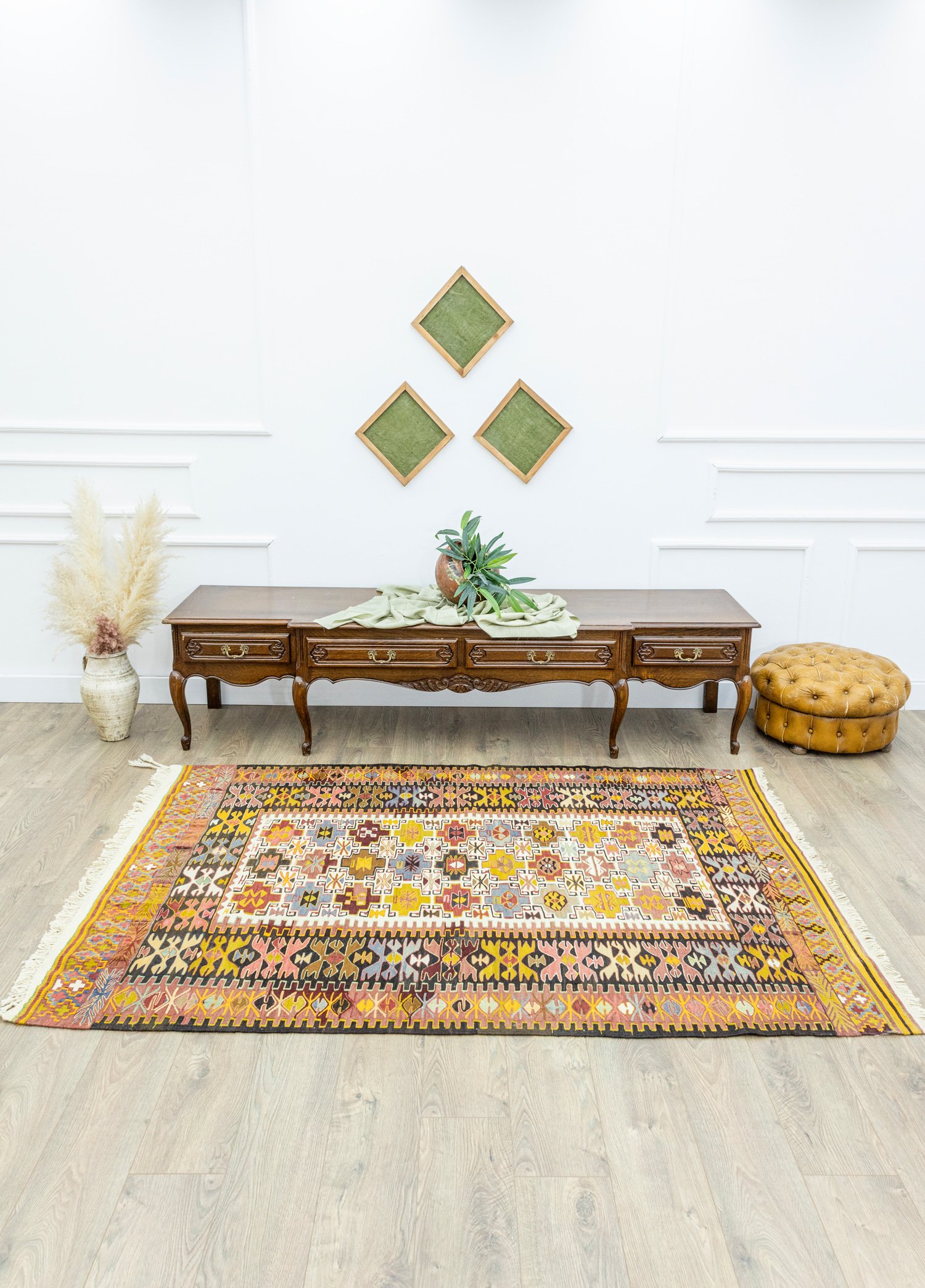 Rissa Geometric Designed Hand-Woven Kilim 152x220 cm