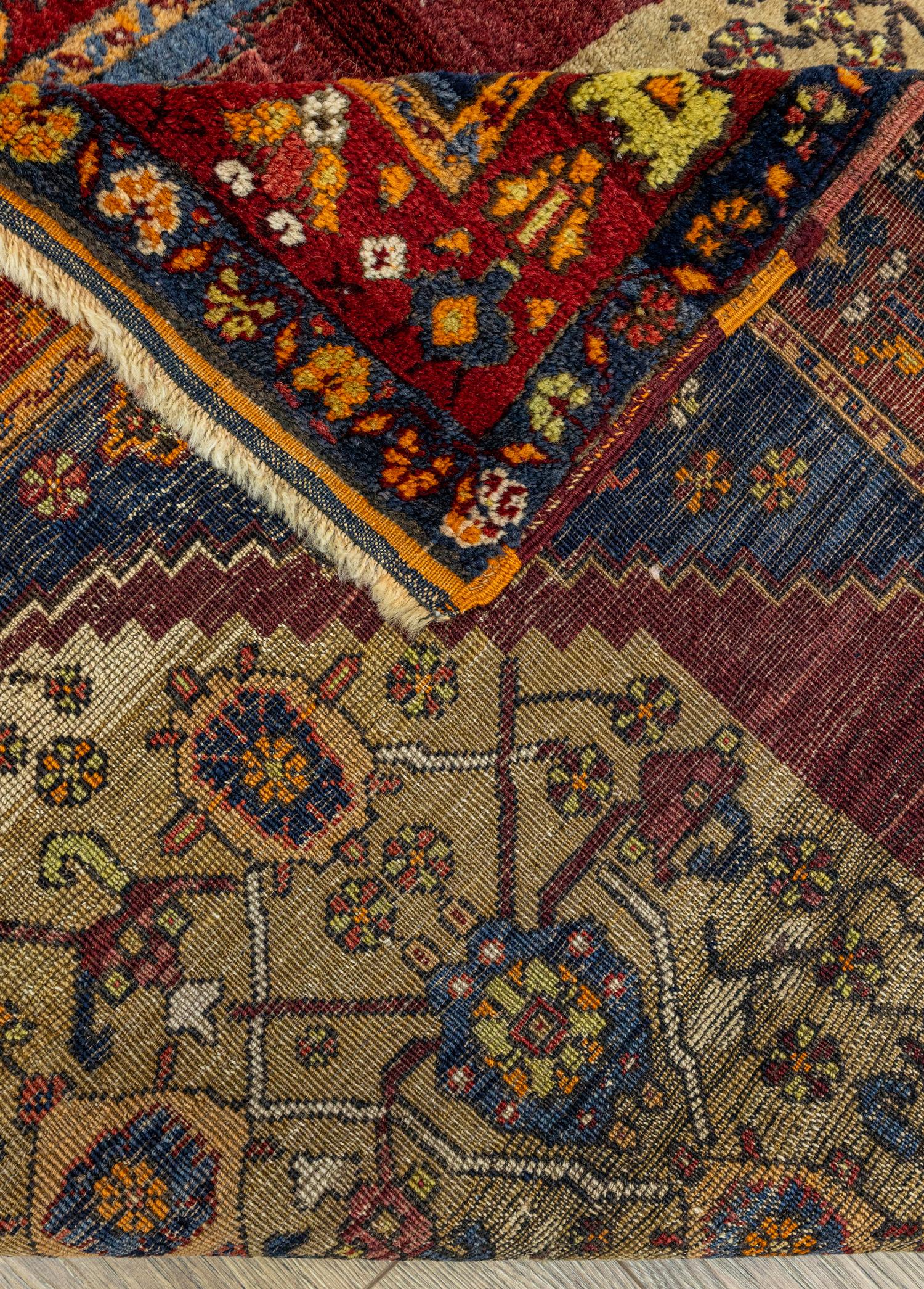 Sivas, Traditional Hand-Woven Antique Rug 113x148 cm