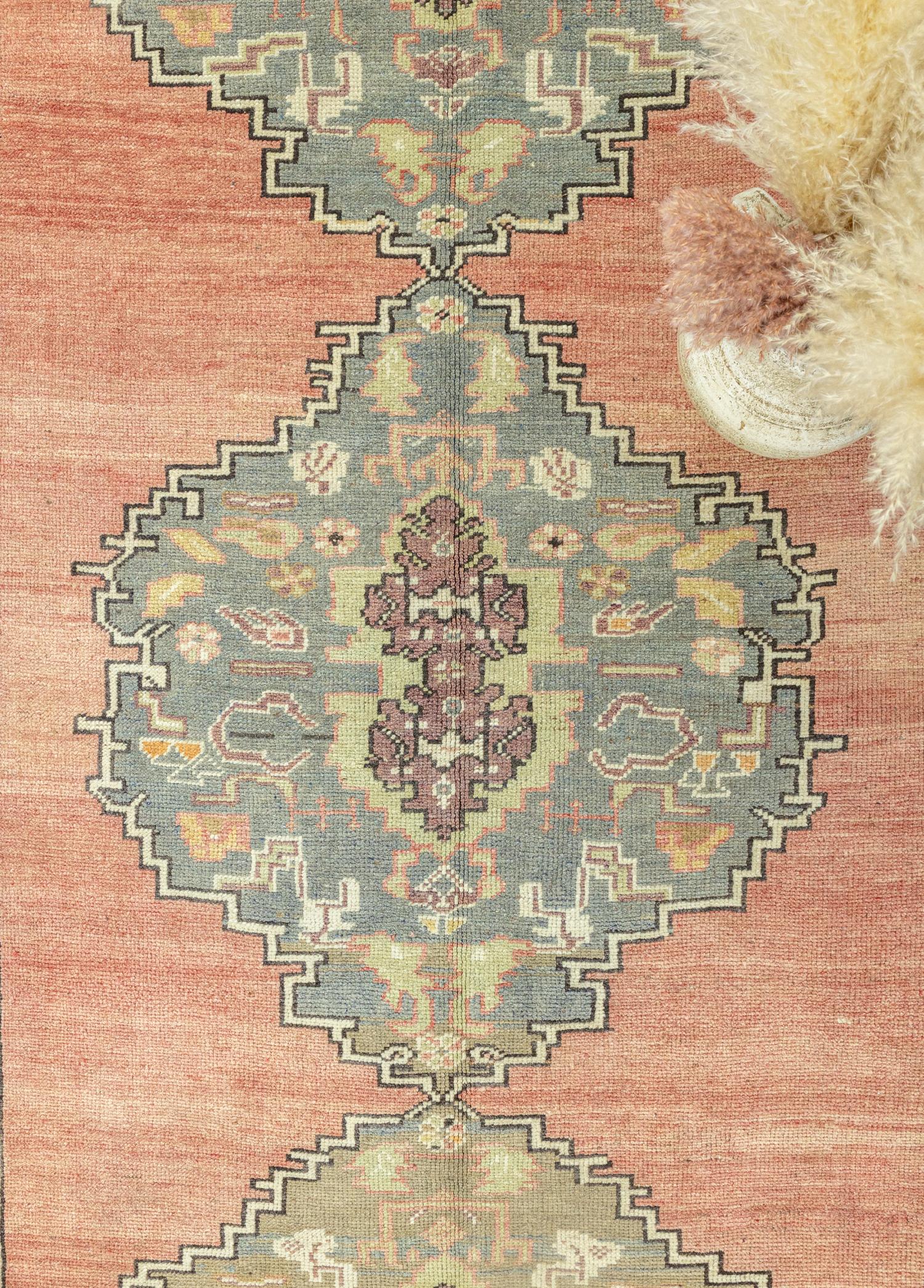 Achiella Rustic Design Wool Rug 164x379 cm