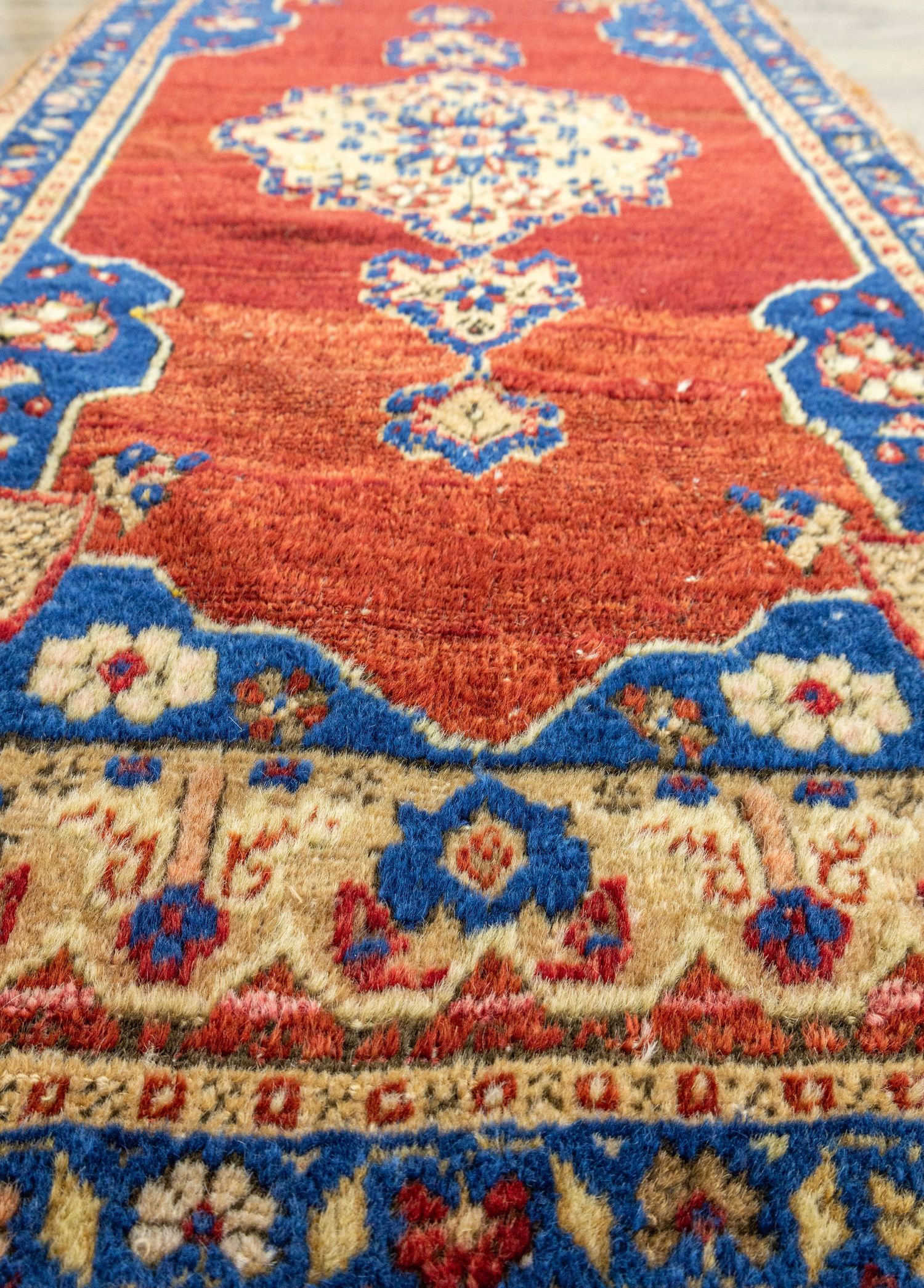 Konya, Taşpınar Small Antique Rug 57x121 cm