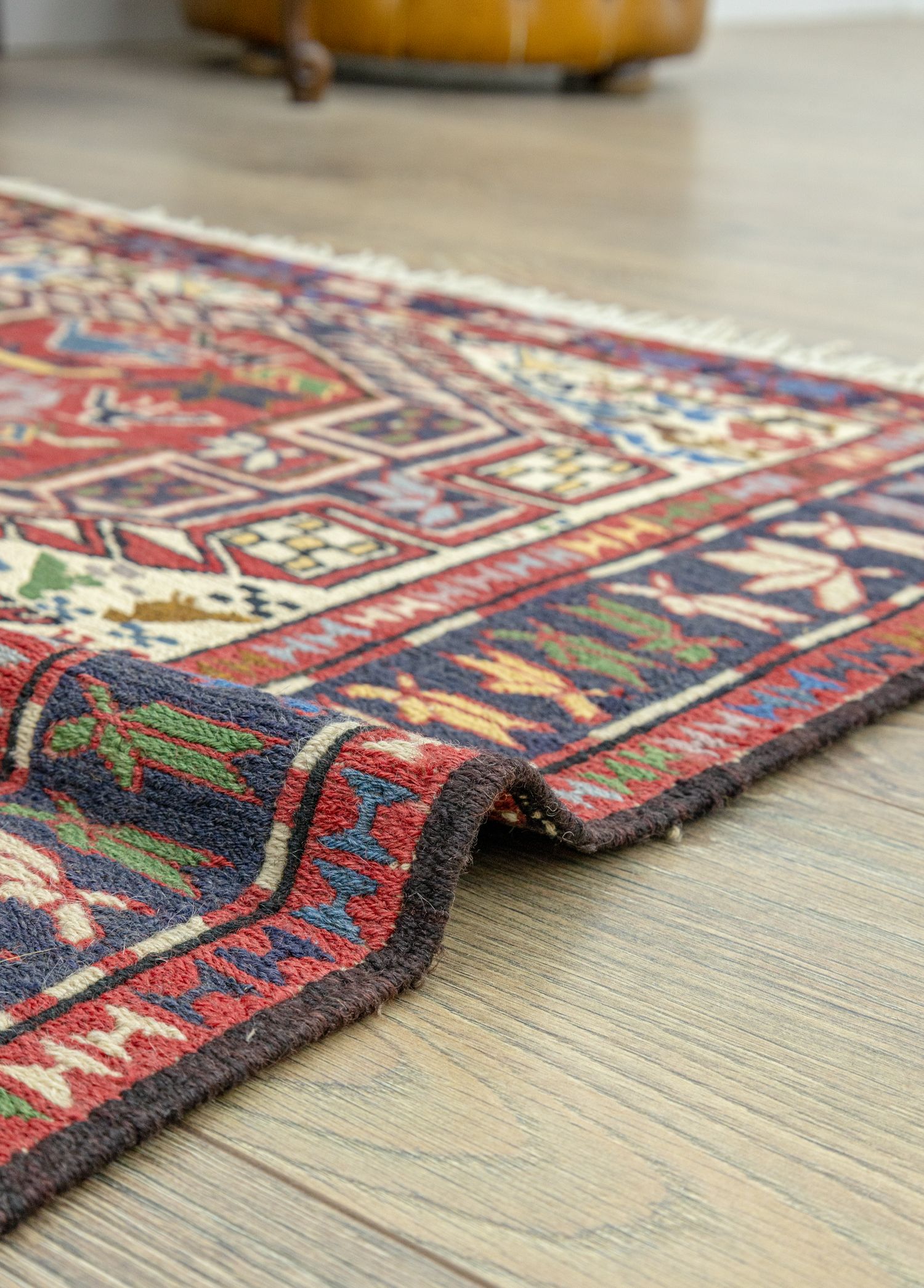 Gulivand Hayvan Figürlü Sumak Kilim 77x102 cm