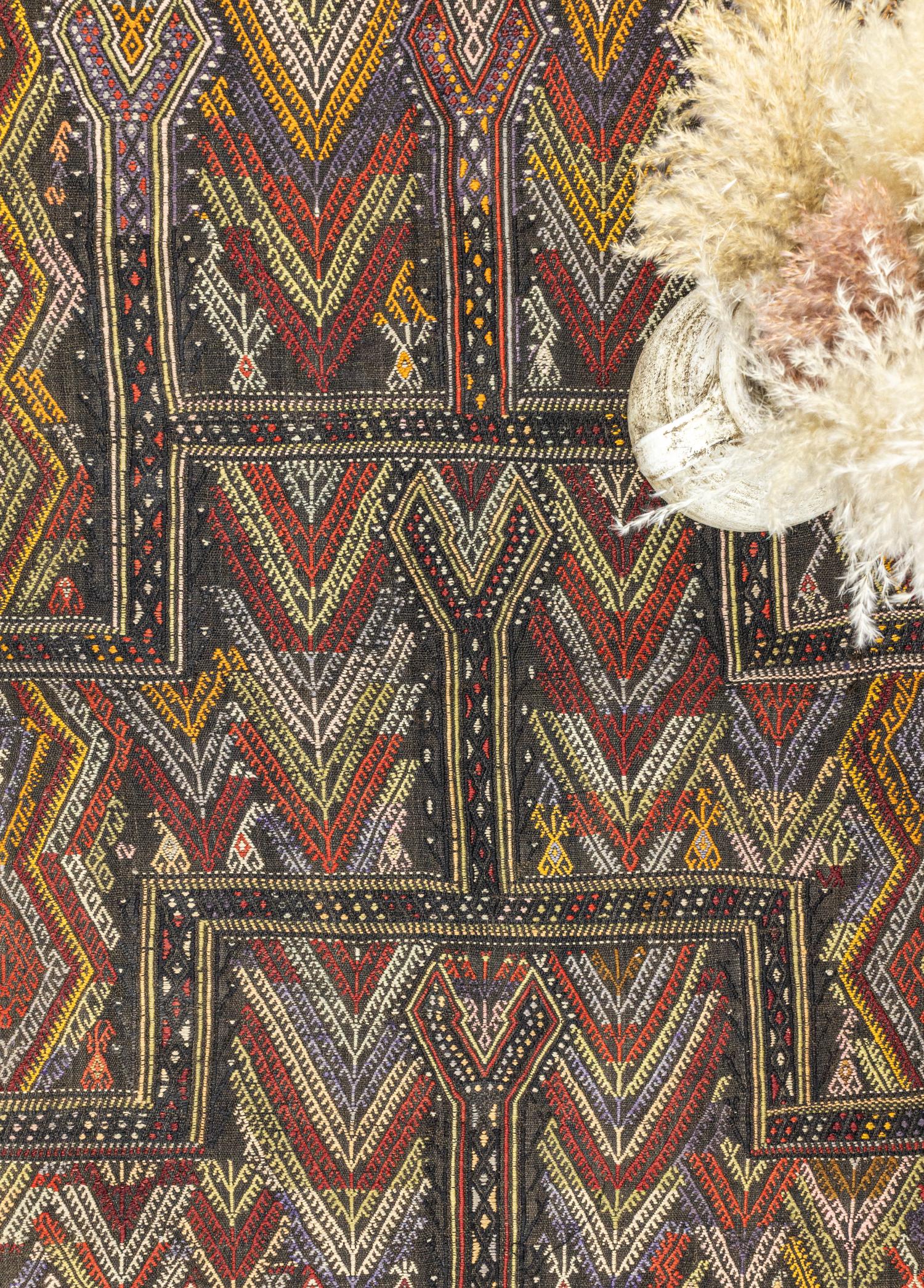 Ebren Geometrik El Dokuma Kilim 171x185 cm