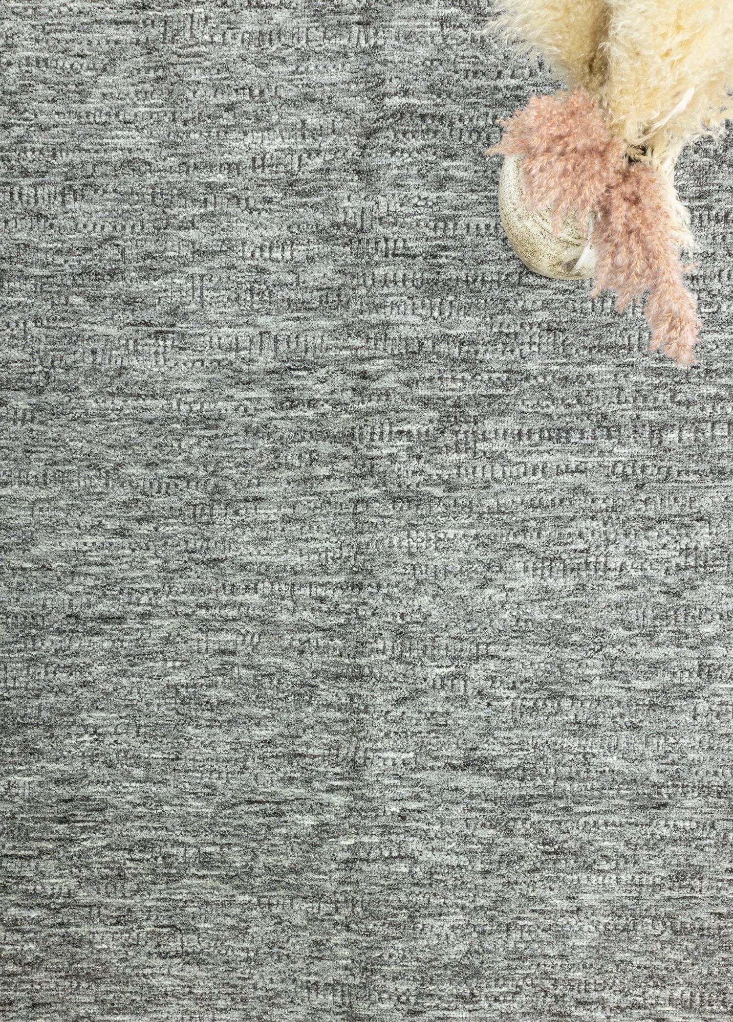 Gulter Modern Handwoven Wool Rug 157x243 cm