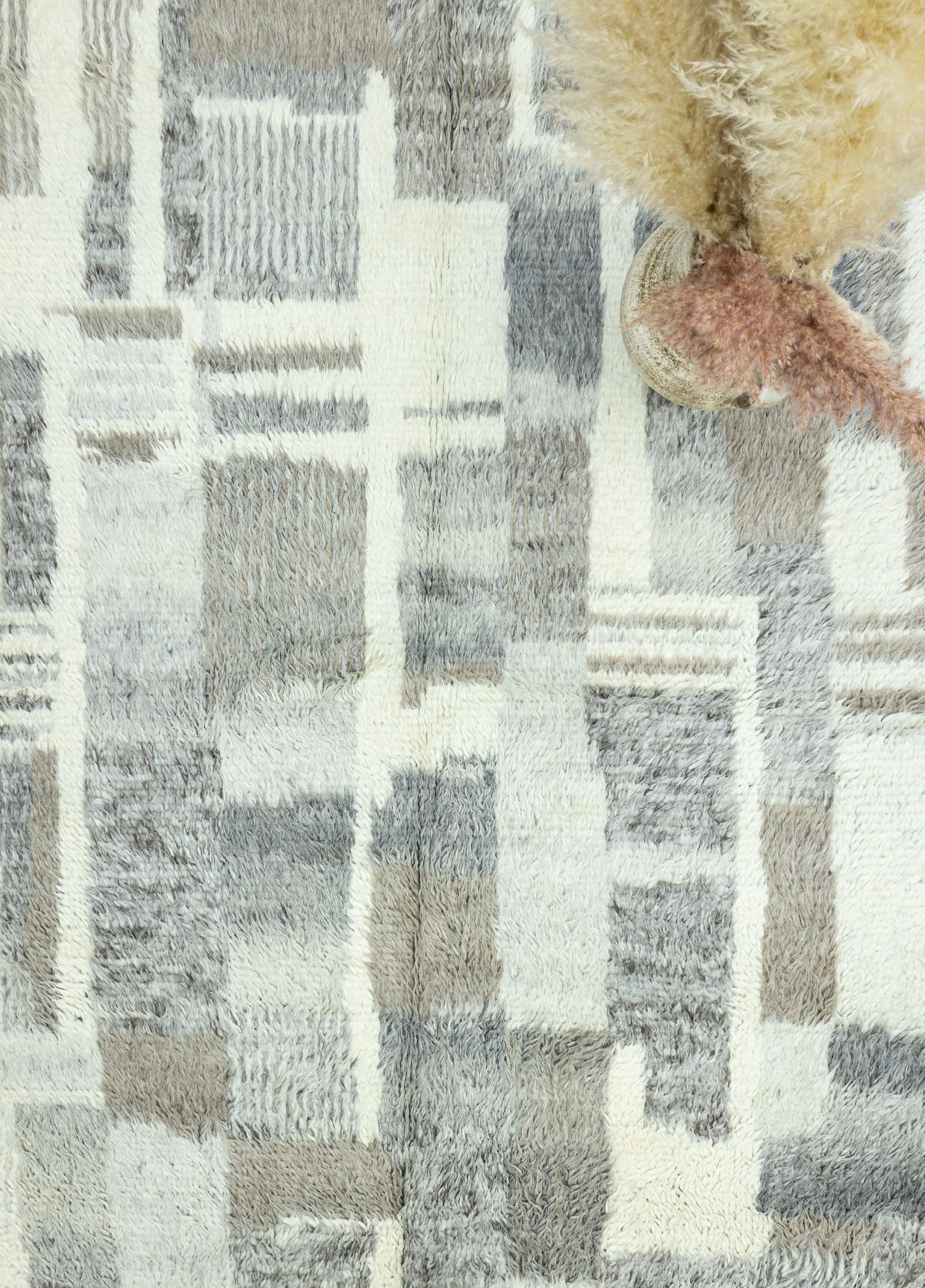 Natura Handwoven Abstract Pattern Rug 150x238 cm