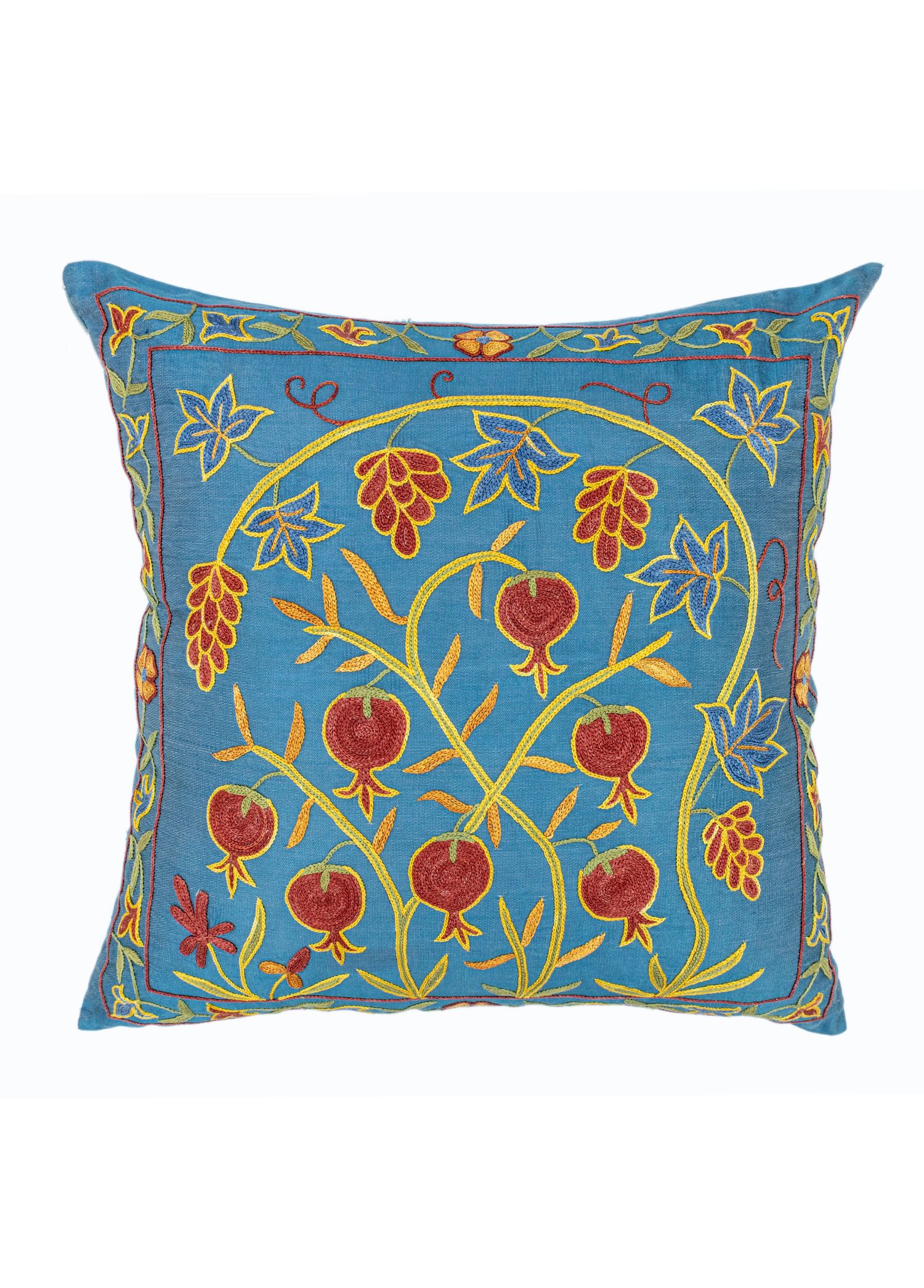 Suzani Cushion: Modern Interpretations of Traditional Craftmanship