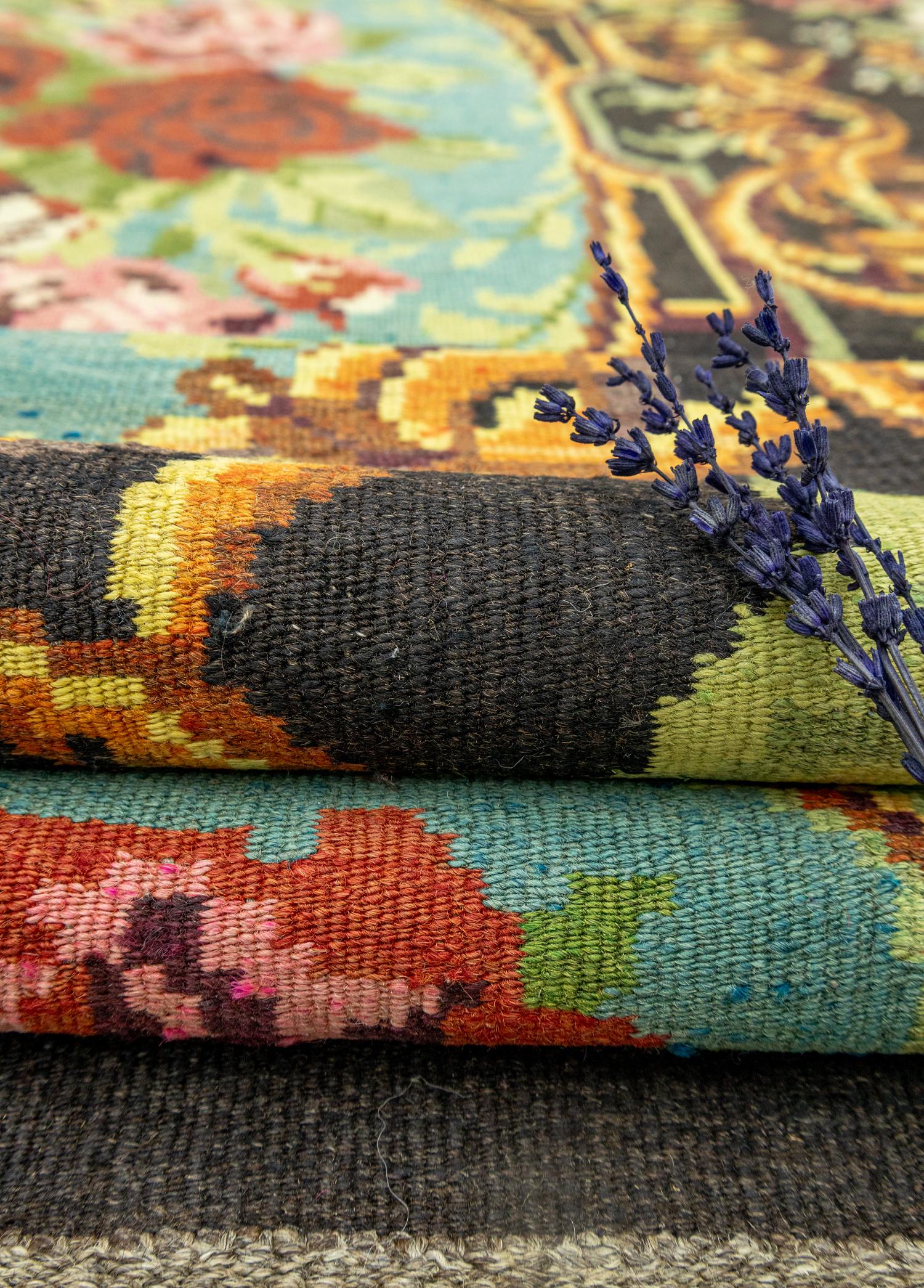  Gaia Floral Handwoven Wool Kilim 191x310 cm