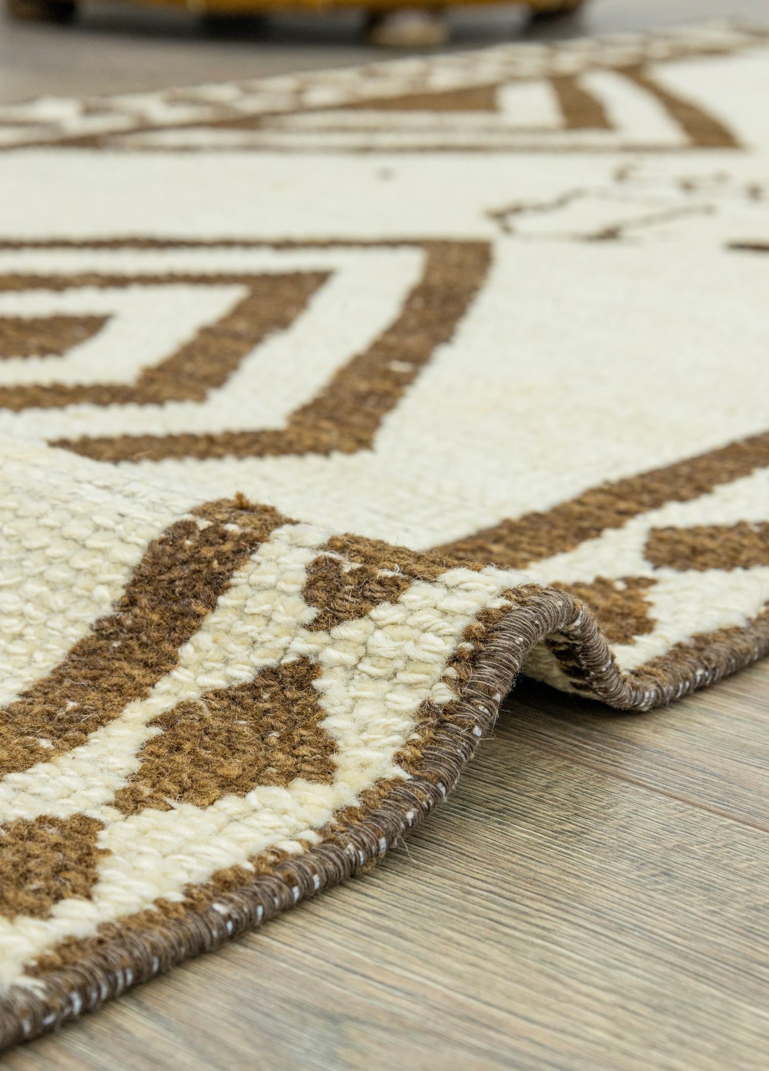 Zeine Natural Colored Hand-Woven Herki Runner 83x340 cm