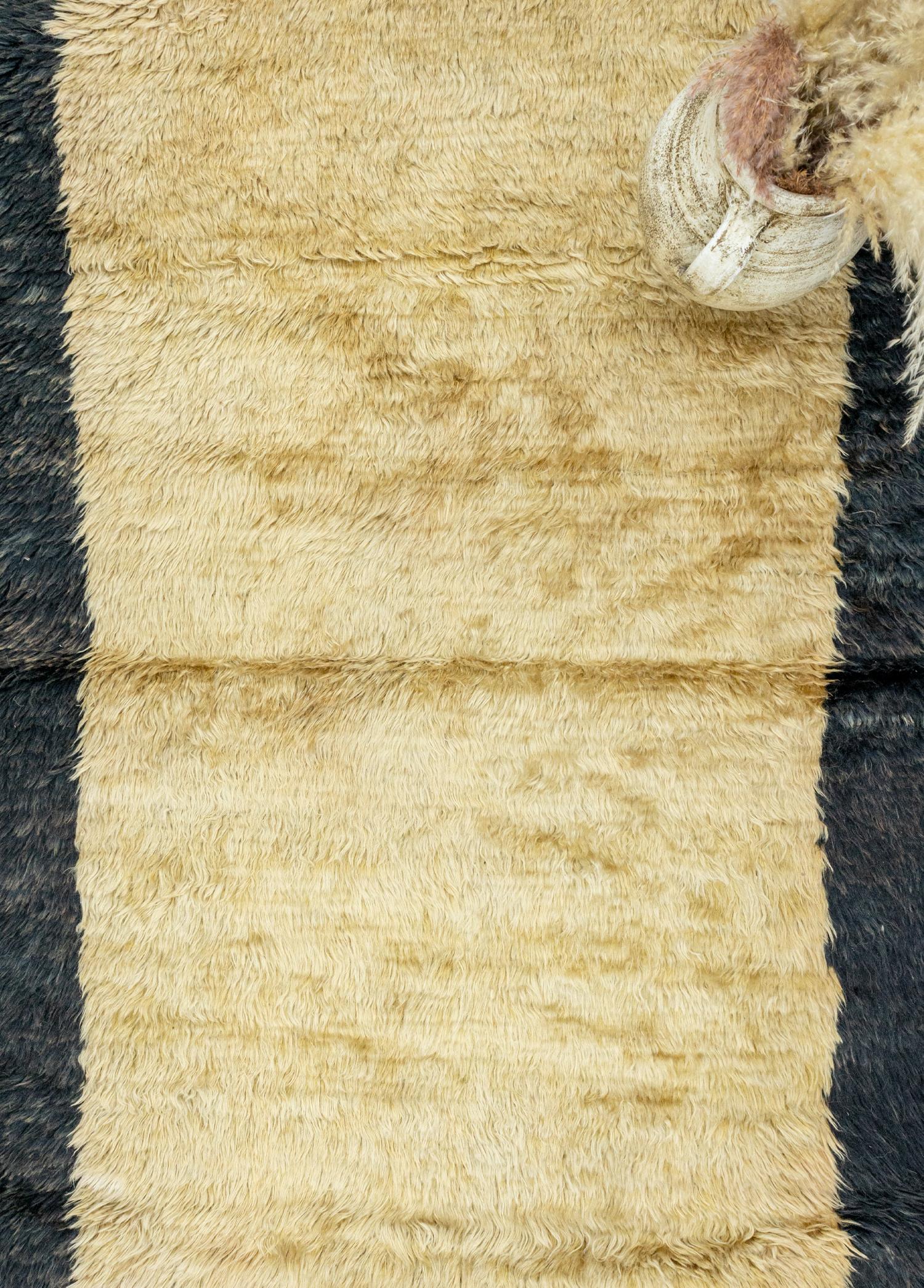 Lenora Handwoven Fringed Tulu Rug 130x193 cm