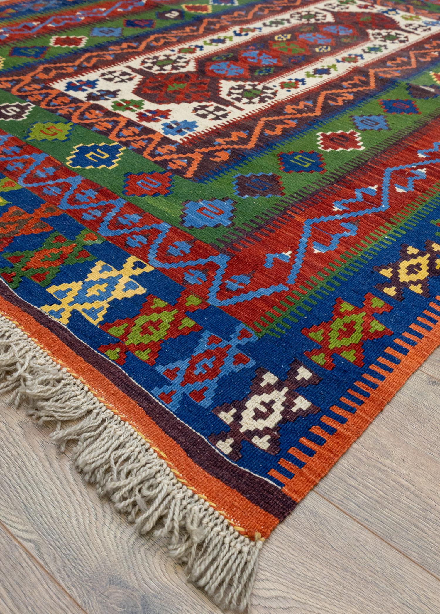 Abçar Hand Woven Thin Vintage Village Rug 141x184 cm