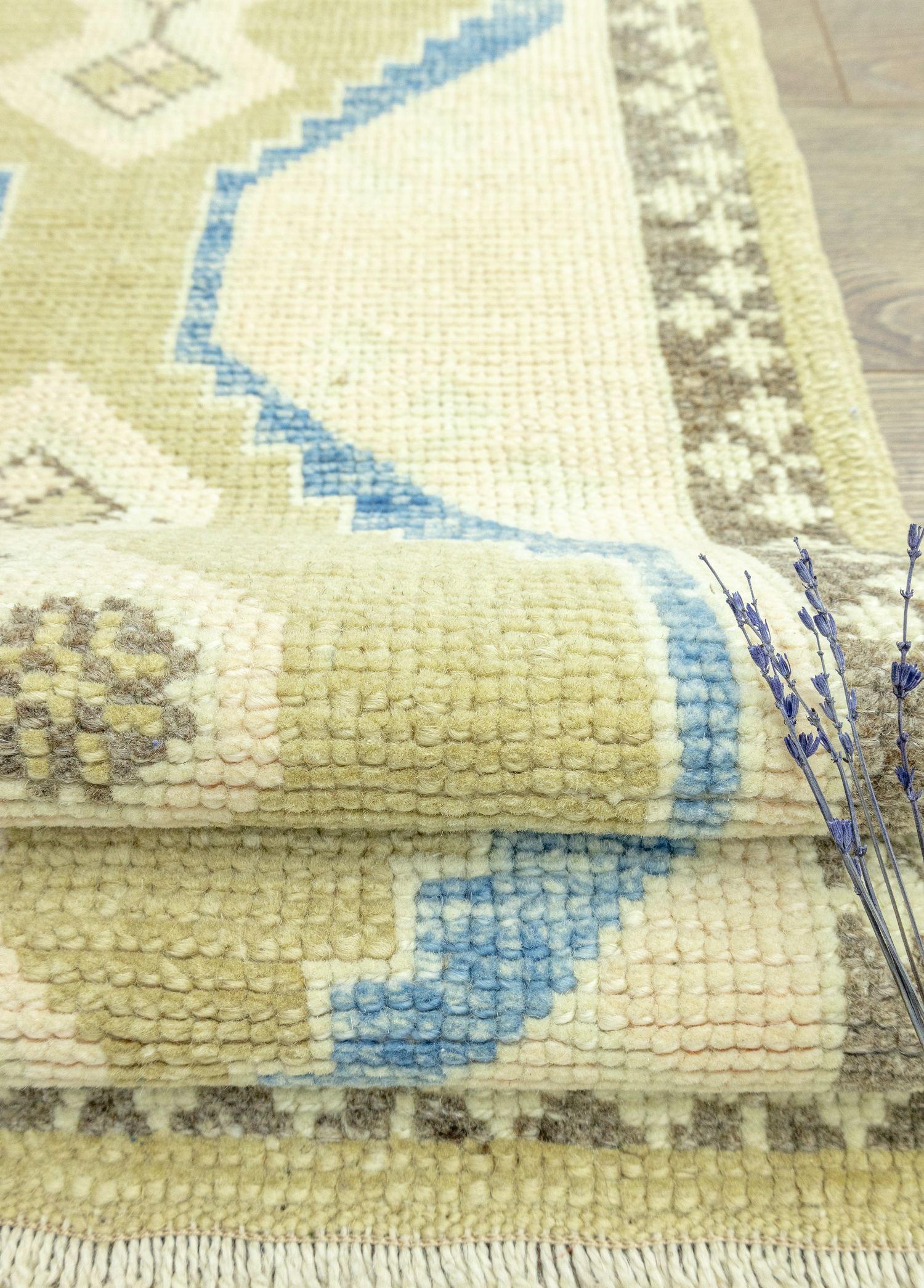 Crown Handwoven Wool Uşak Runner 62x182 cm