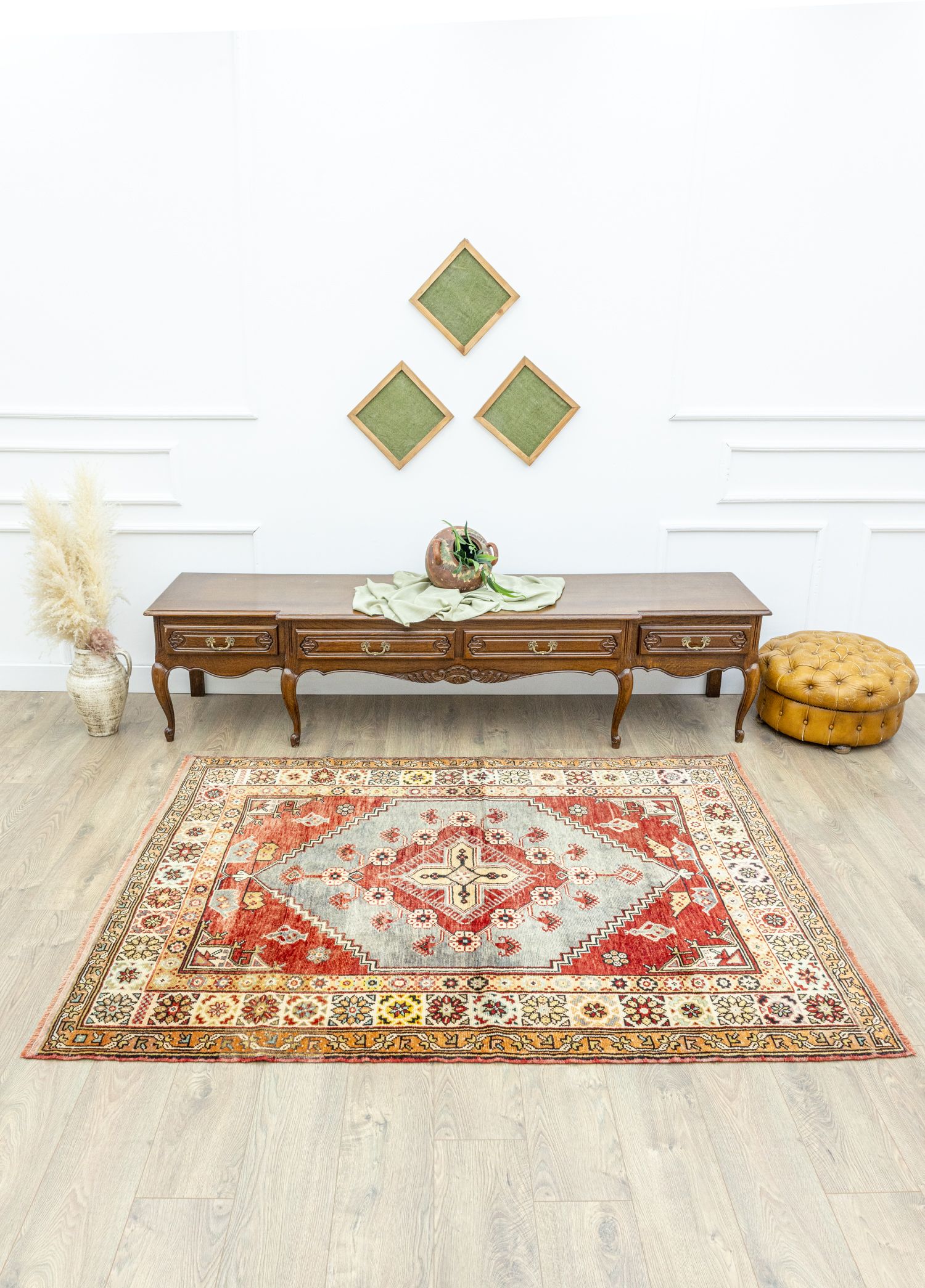 Jajil Geometric Patterned Handwoven Rural Rug 158x200 cm