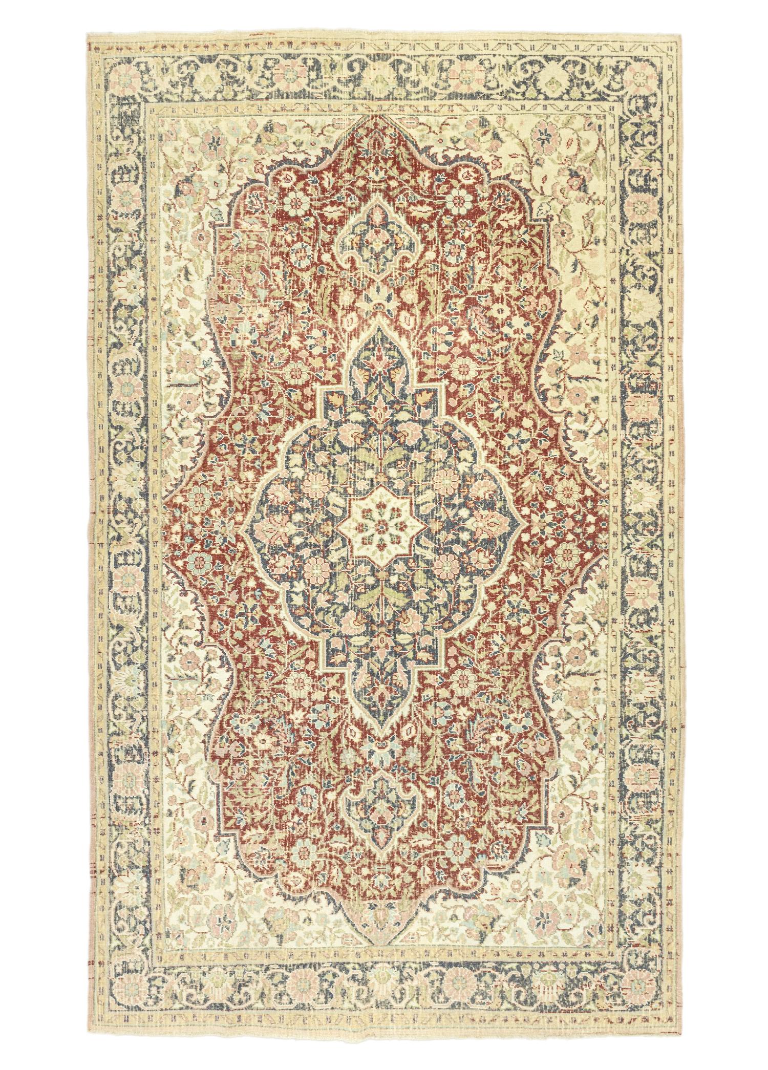 Halia Oriental Tasarımlı El Dokuma Halı 208x318 cm