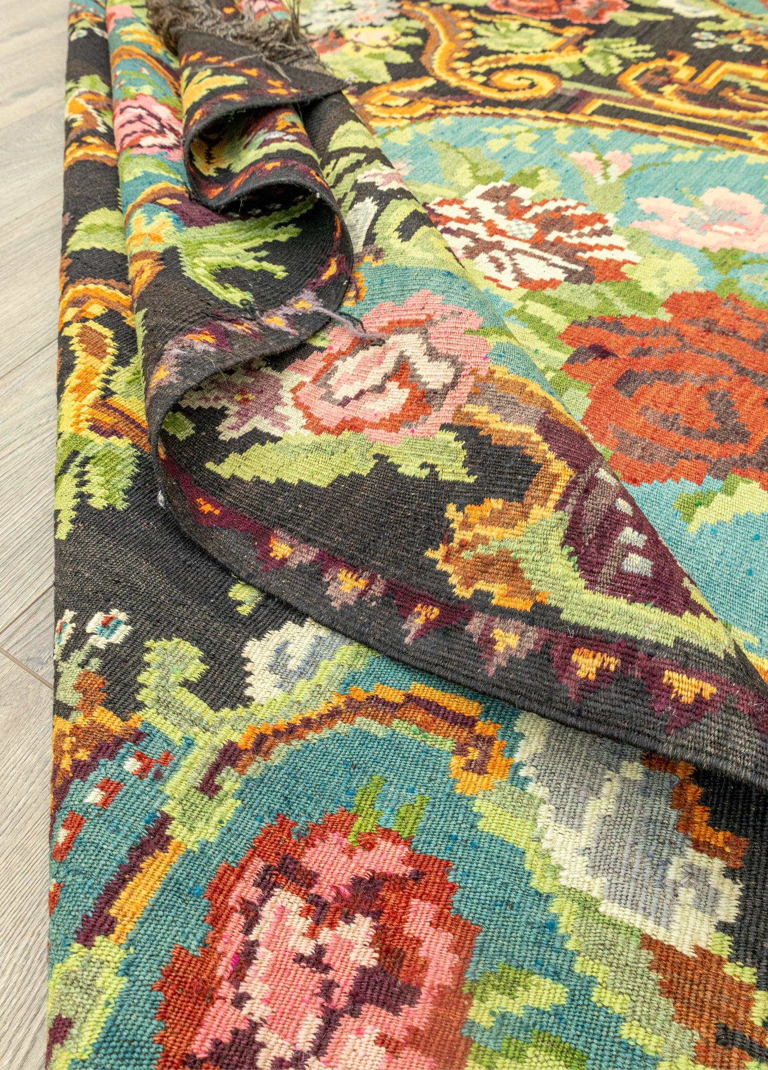 Gaia Floral El Dokuma Yün Kilim 191x310 cm