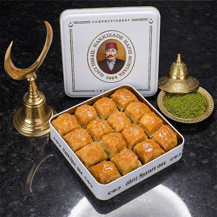 Walnut Baklava Classical Hafız Mustafa 1 Kg Delicious