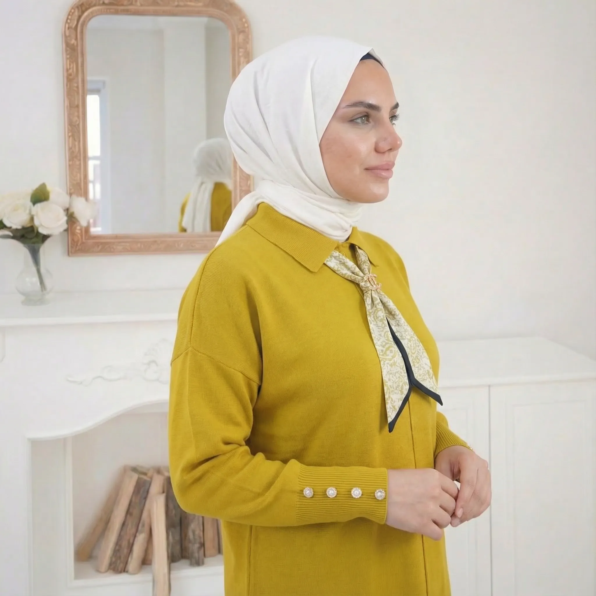 İnce Triko Yakalı Kazak – Standart Beden - Sarı