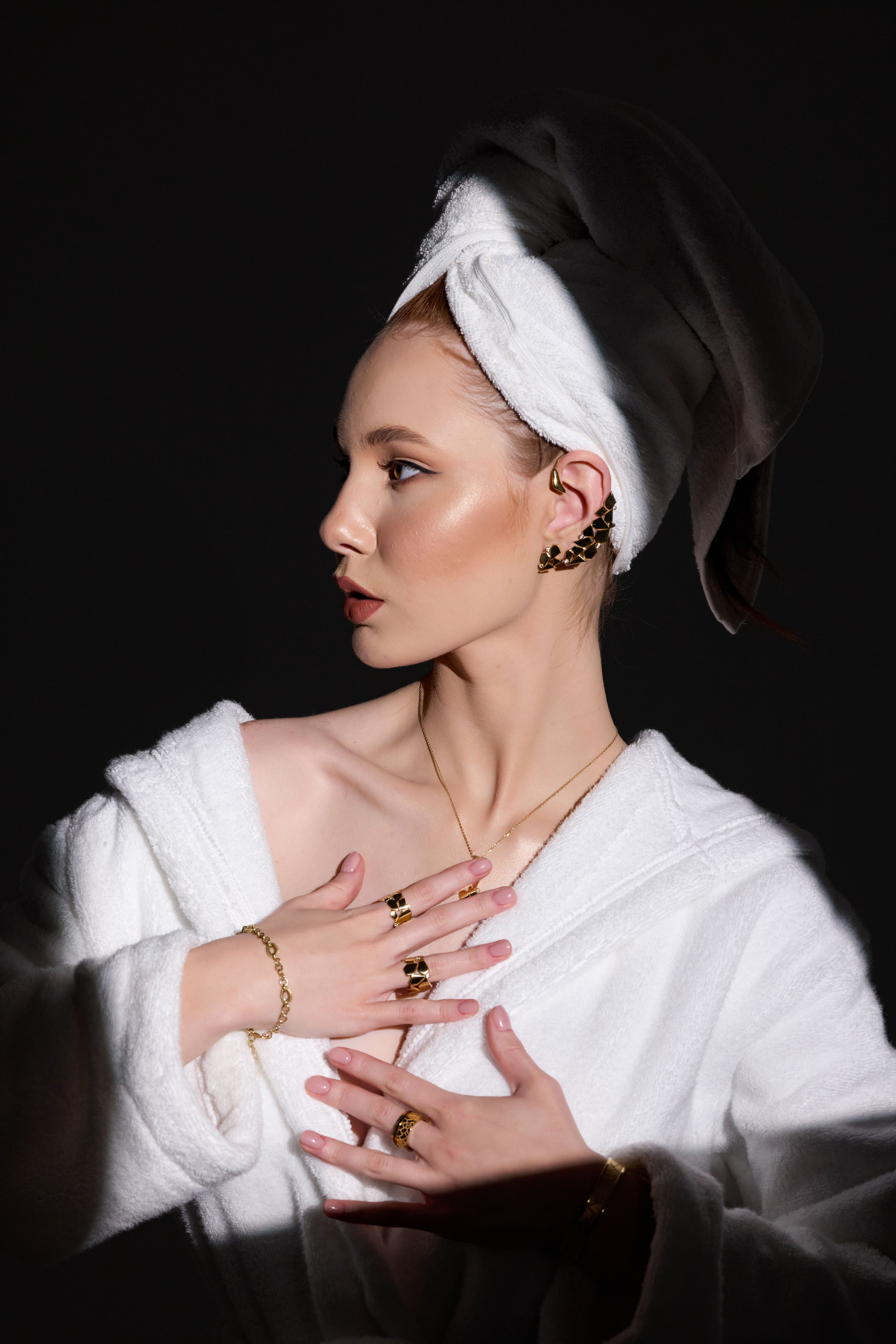 Terra Contemporary Crack Gold Ring 18053