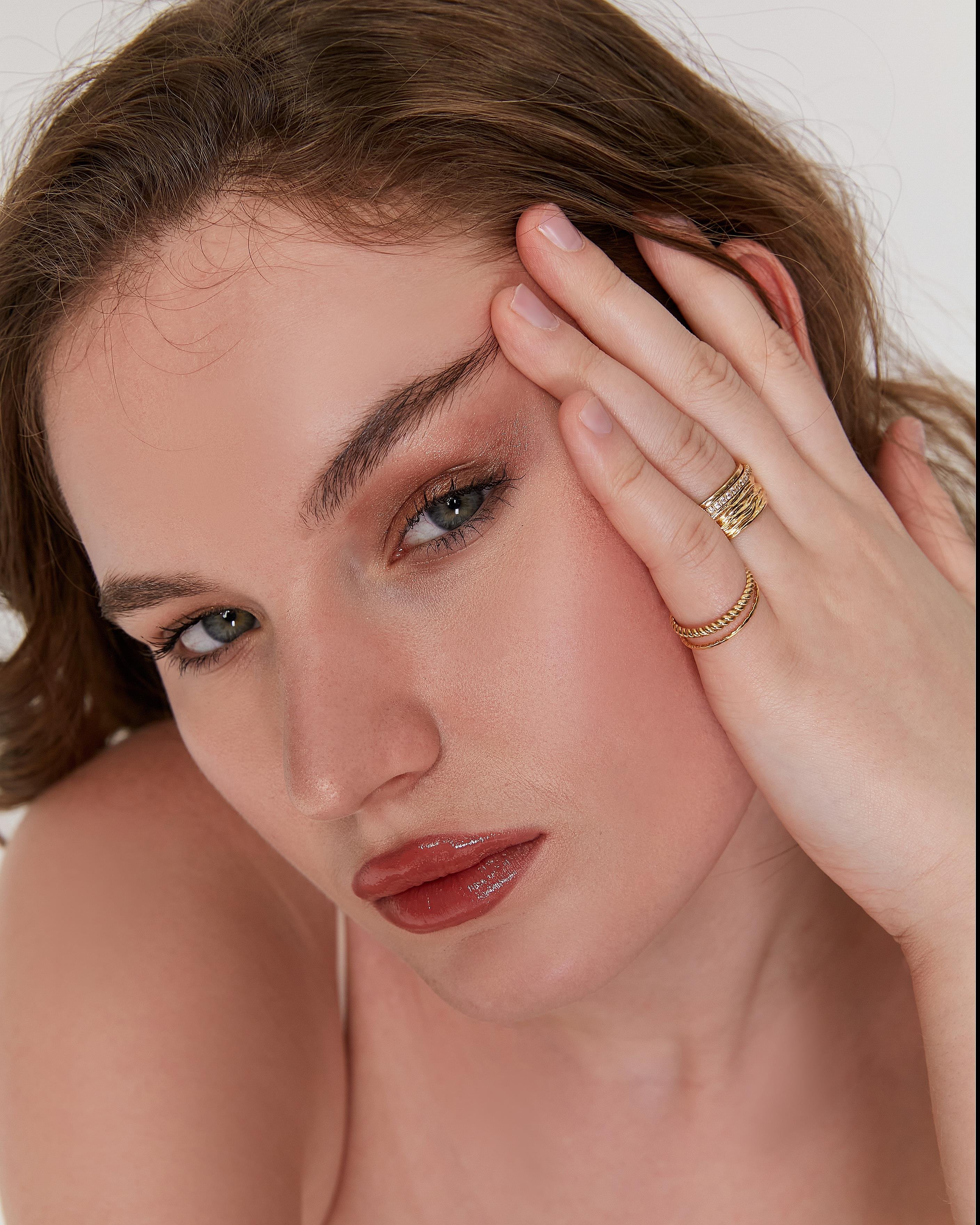 Loop Gold Ring 18215