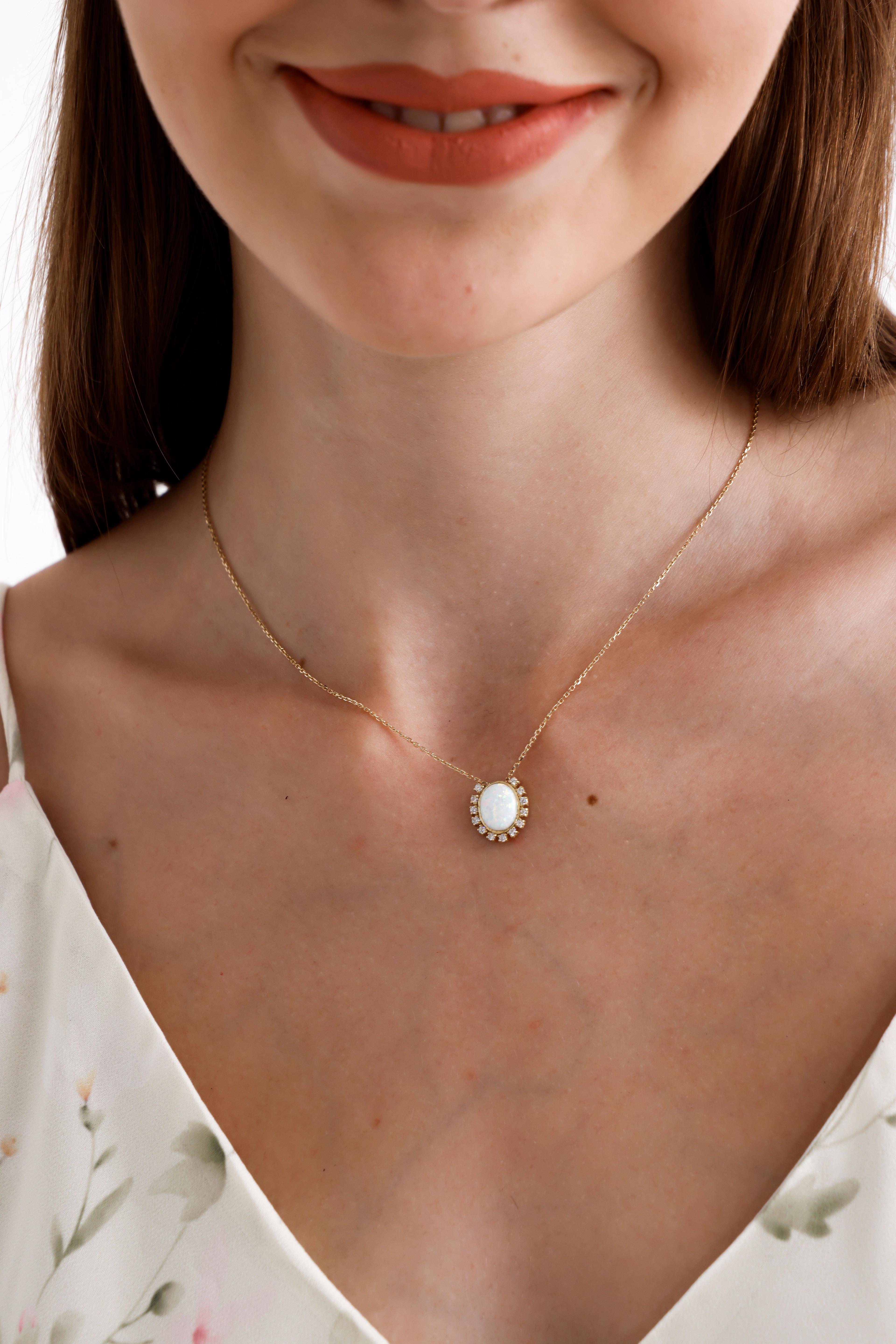 Opal Ovoid Gold Necklace 14361