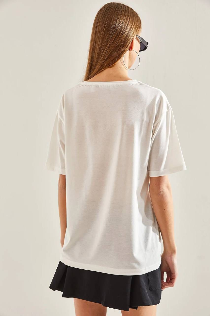 0 Yaka Kız Baskılı Oversize Kadın T-Shirt