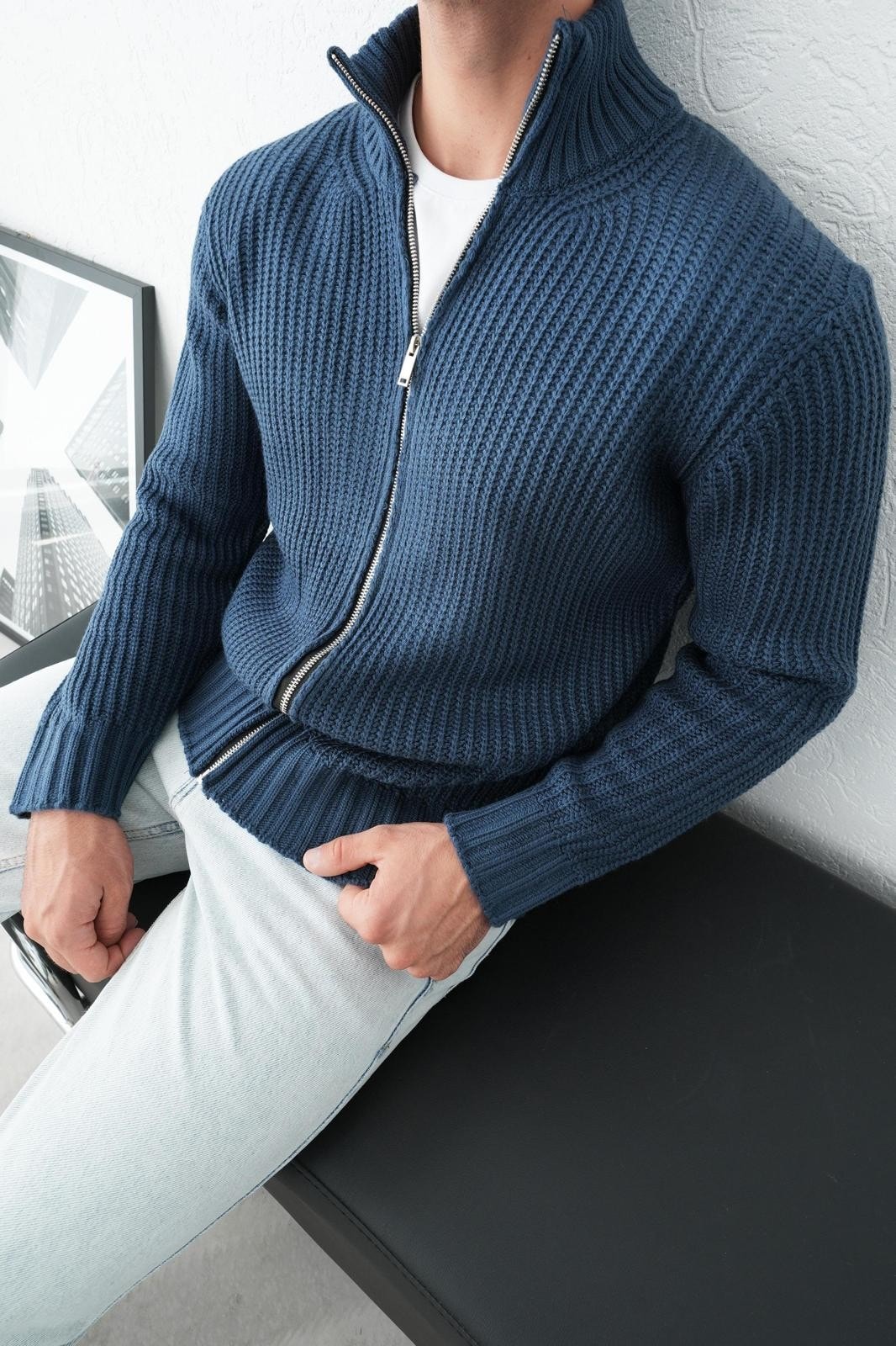 Dik Yaka Ön Fermuarlı Erkek Triko Hırka