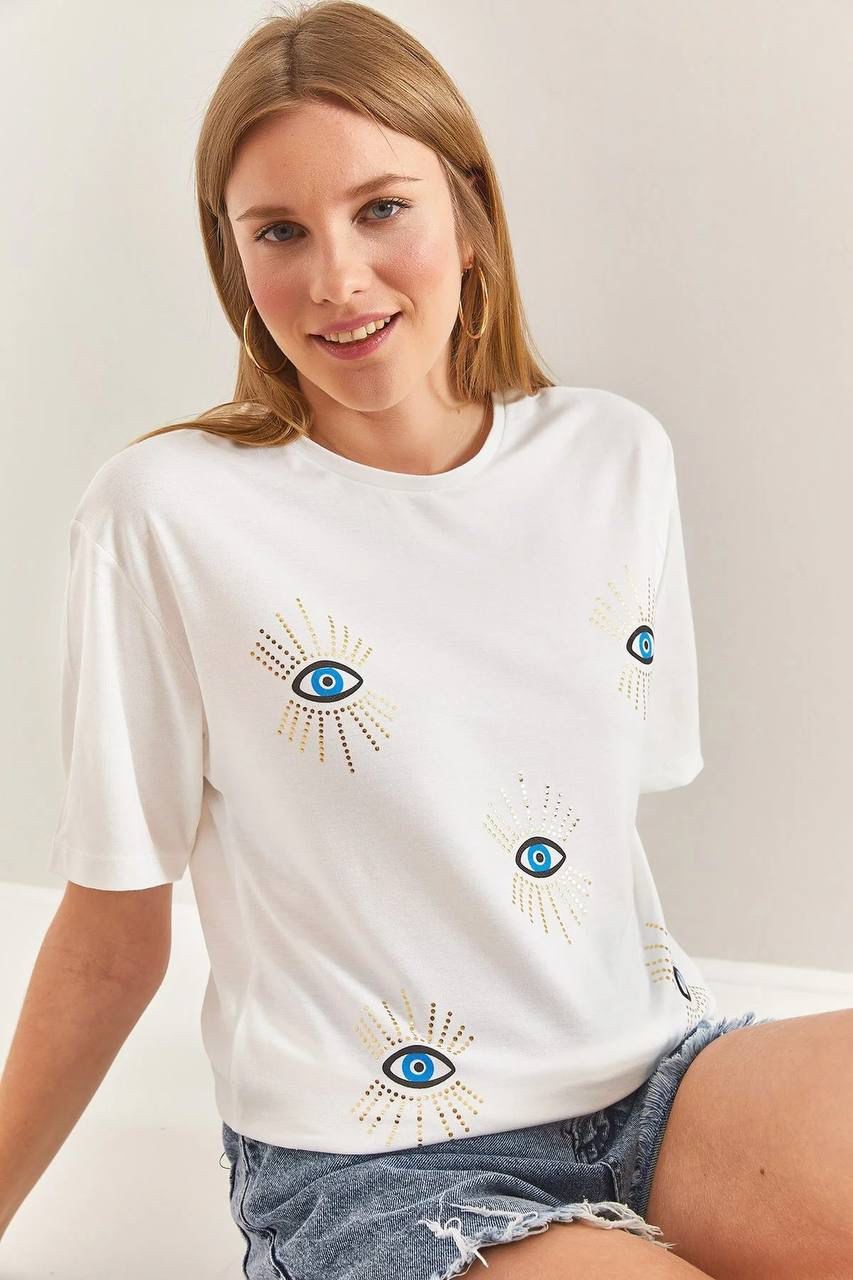 0 Yaka Göz Baskılı Oversize Kadın T-Shirt