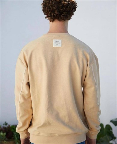 0 Yaka Göğüs Overlok Dikişli Erkek Sweatshirt