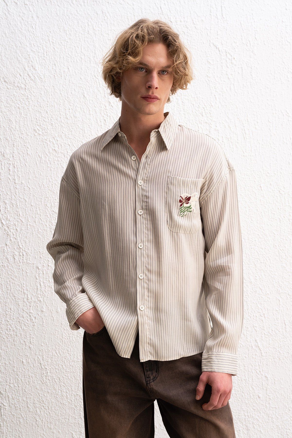 Cebi Nakışlı Çizgili Erkek Oversize Gömlek