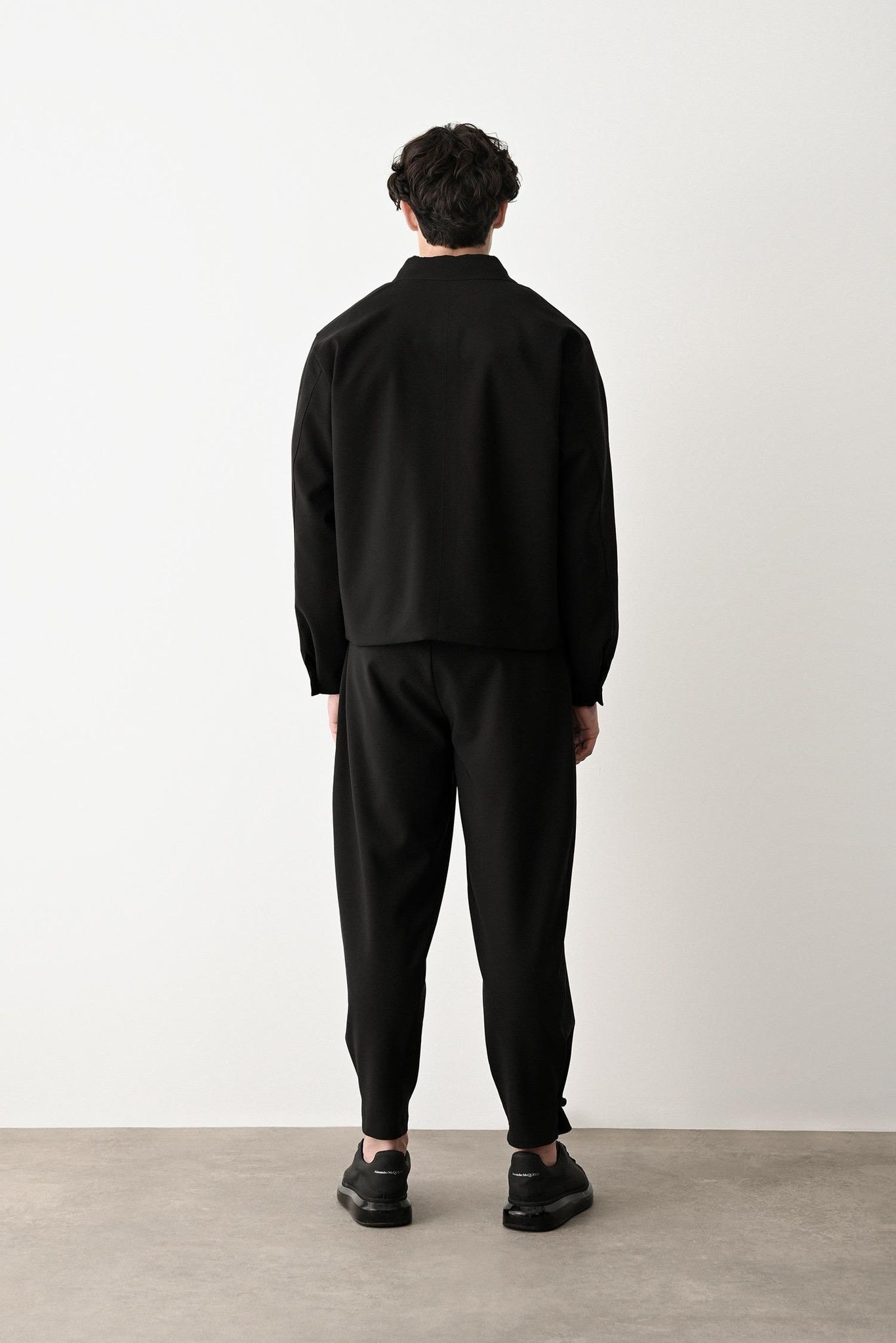 Yakalı Fermuarlı Kısa Erkek Ceket