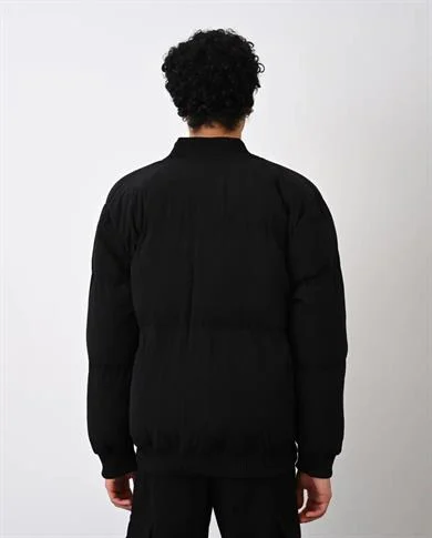 Dik Yaka Önü Fermuarlı Erkek Şişme Mont