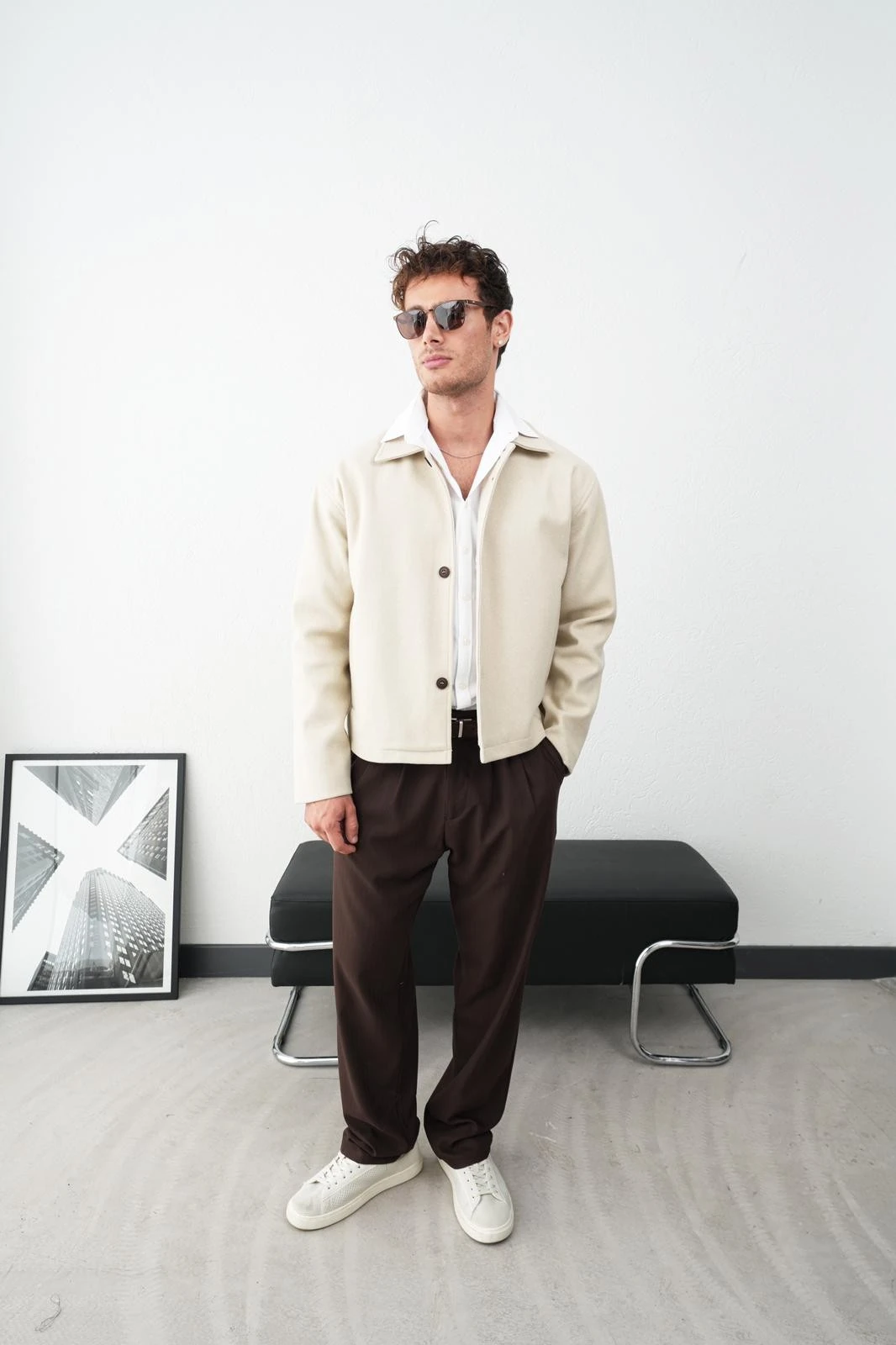 Yakalı Düğmeli Kısa Erkek Kaşe Mont