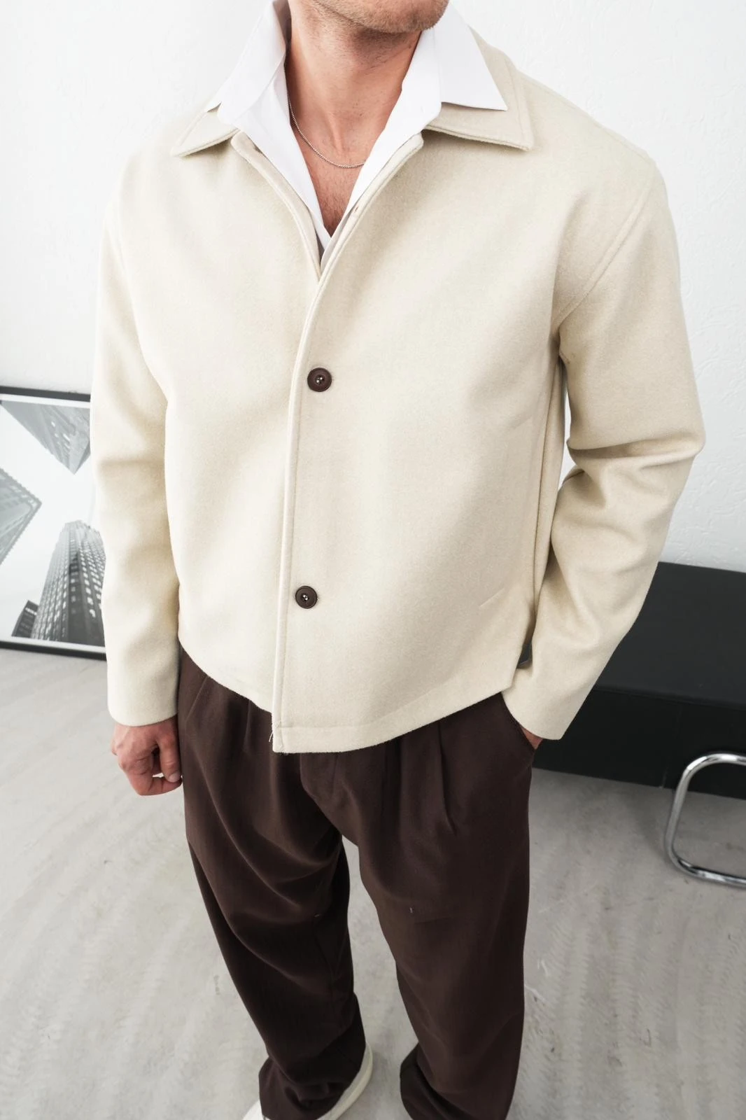 Yakalı Düğmeli Kısa Erkek Kaşe Mont