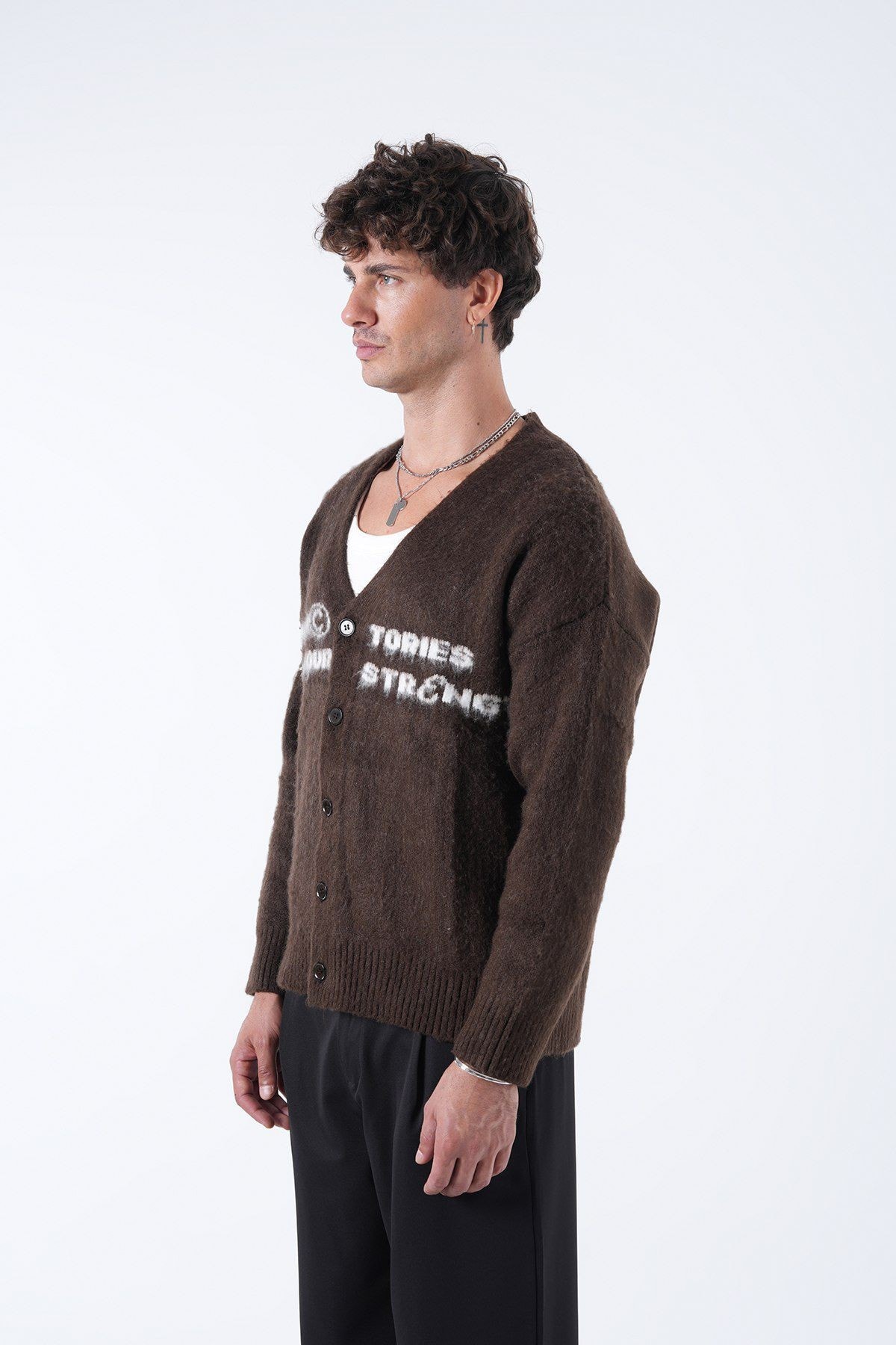 Önü Düğmeli Yazılı Erkek Yün Hırka