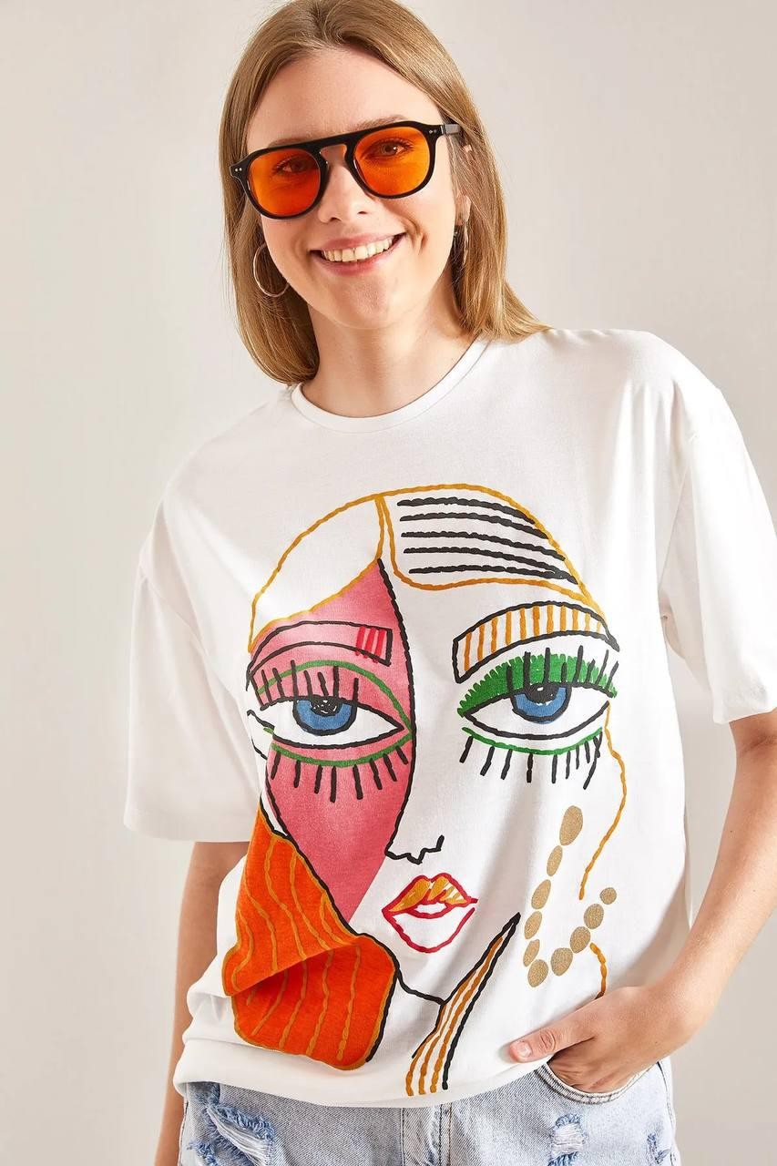 0 Yaka Surat Baskı Kadın T-Shirt