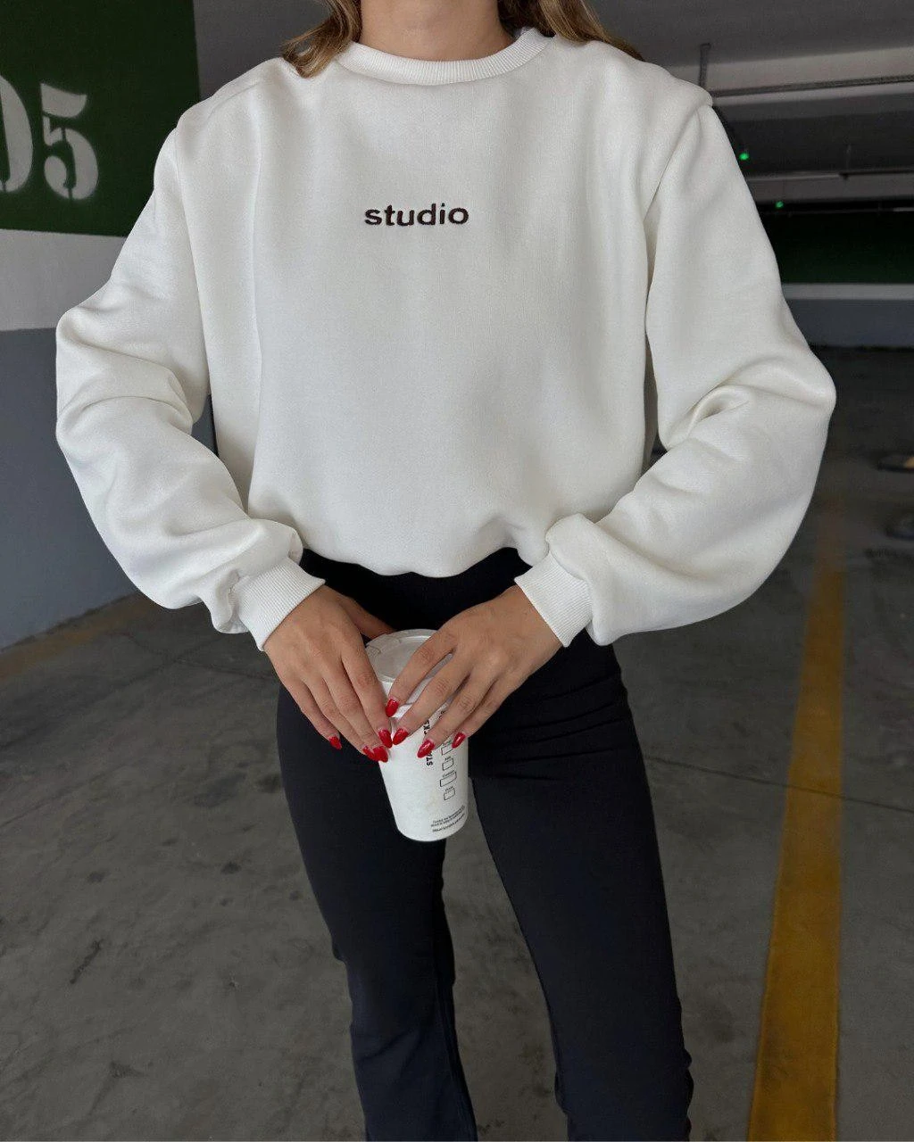 0 Yaka Studio Nakışlı Kadın Tulumlu Sweatshirt