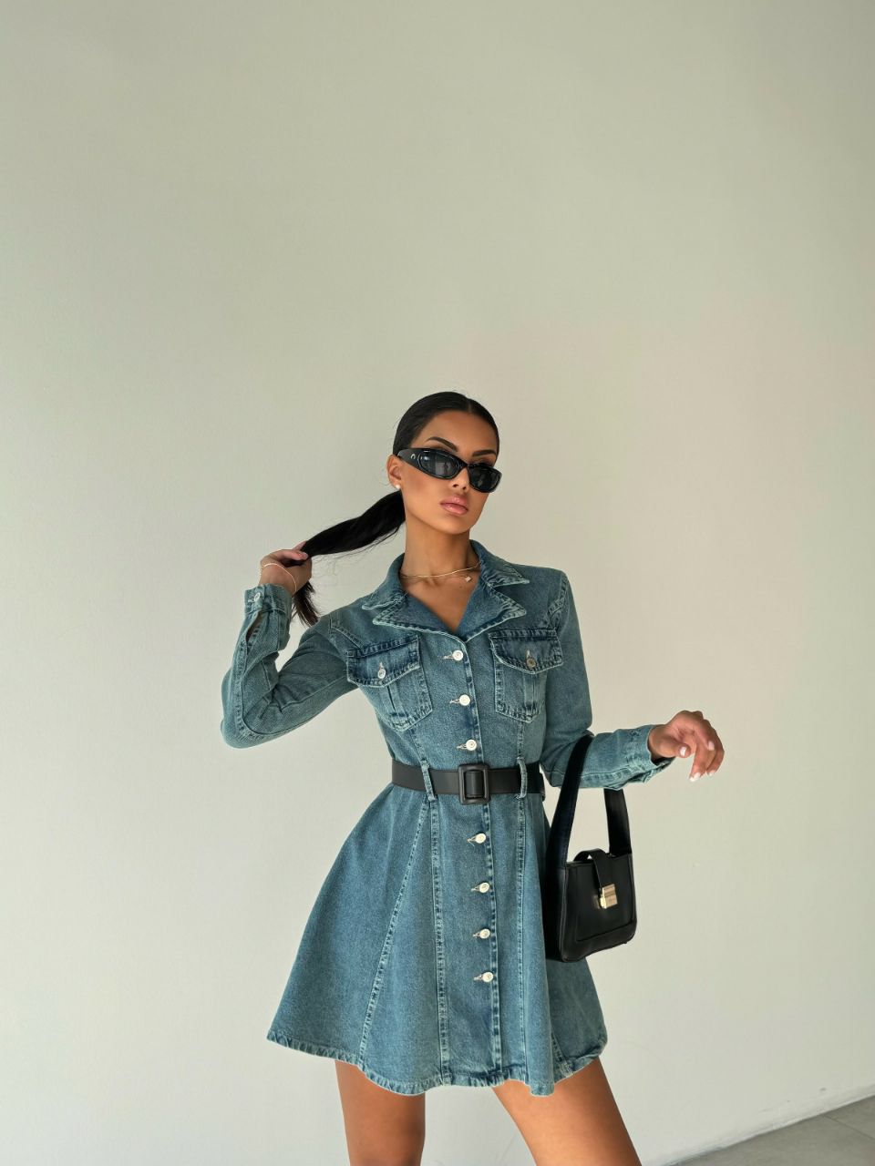 Yakalı Önü Düğmeli Jean Kemerli Elbise