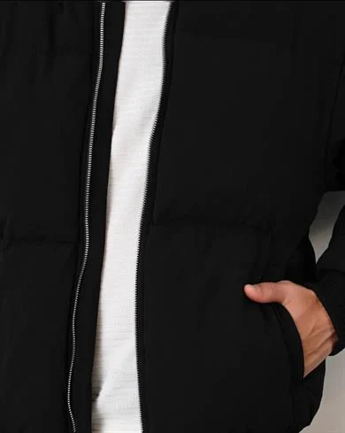 Dik Yaka Önü Fermuarlı Erkek Şişme Mont