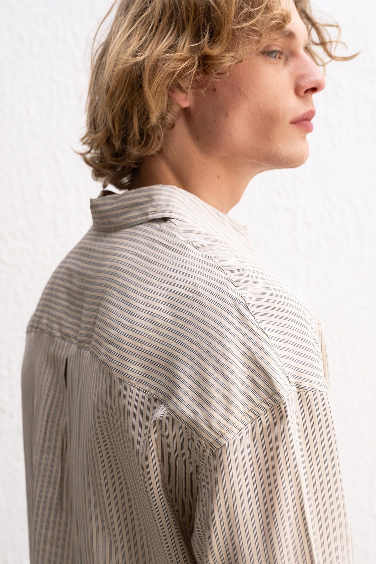 Cebi Nakışlı Çizgili Erkek Oversize Gömlek