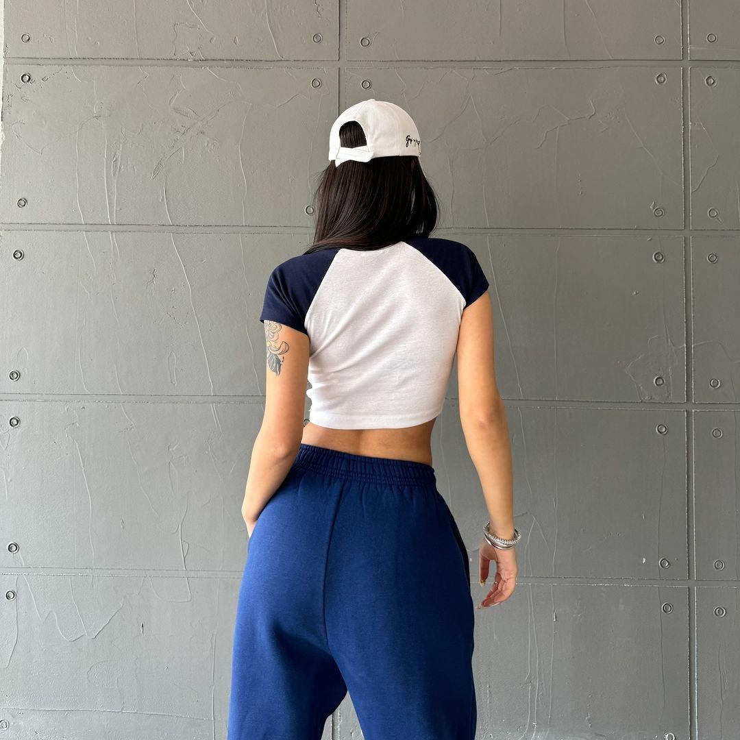 3844 0 Yaka Newyork Baskılı T-Shirt