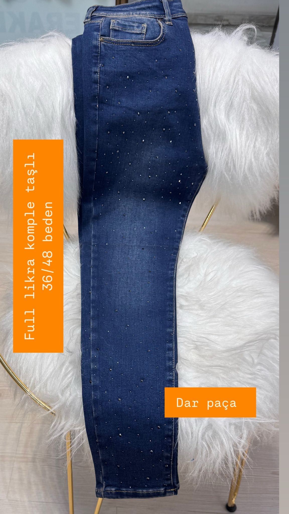 Komple Taşlı Dar Paça Likralı Pantolon image