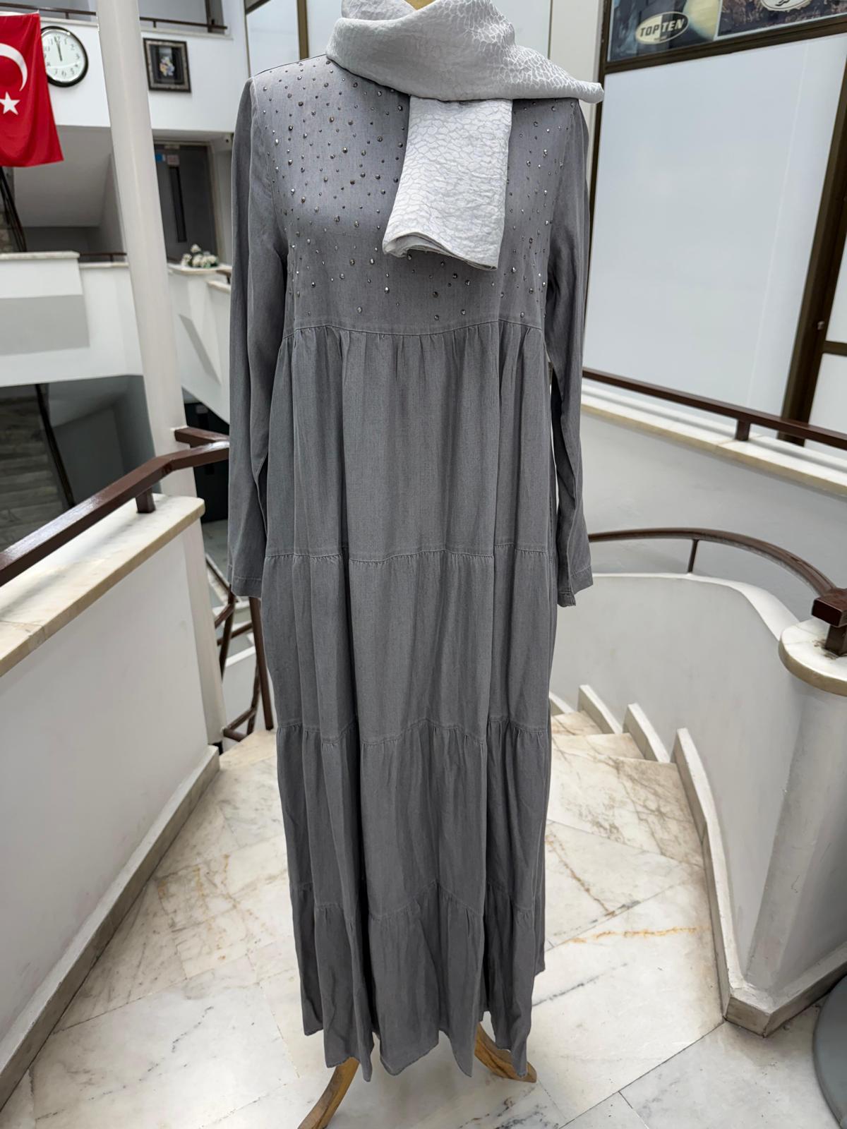 Yeni Sezon Taşlı Tensel Kumaş Uzun Boy Elbise Ebrar Butik image