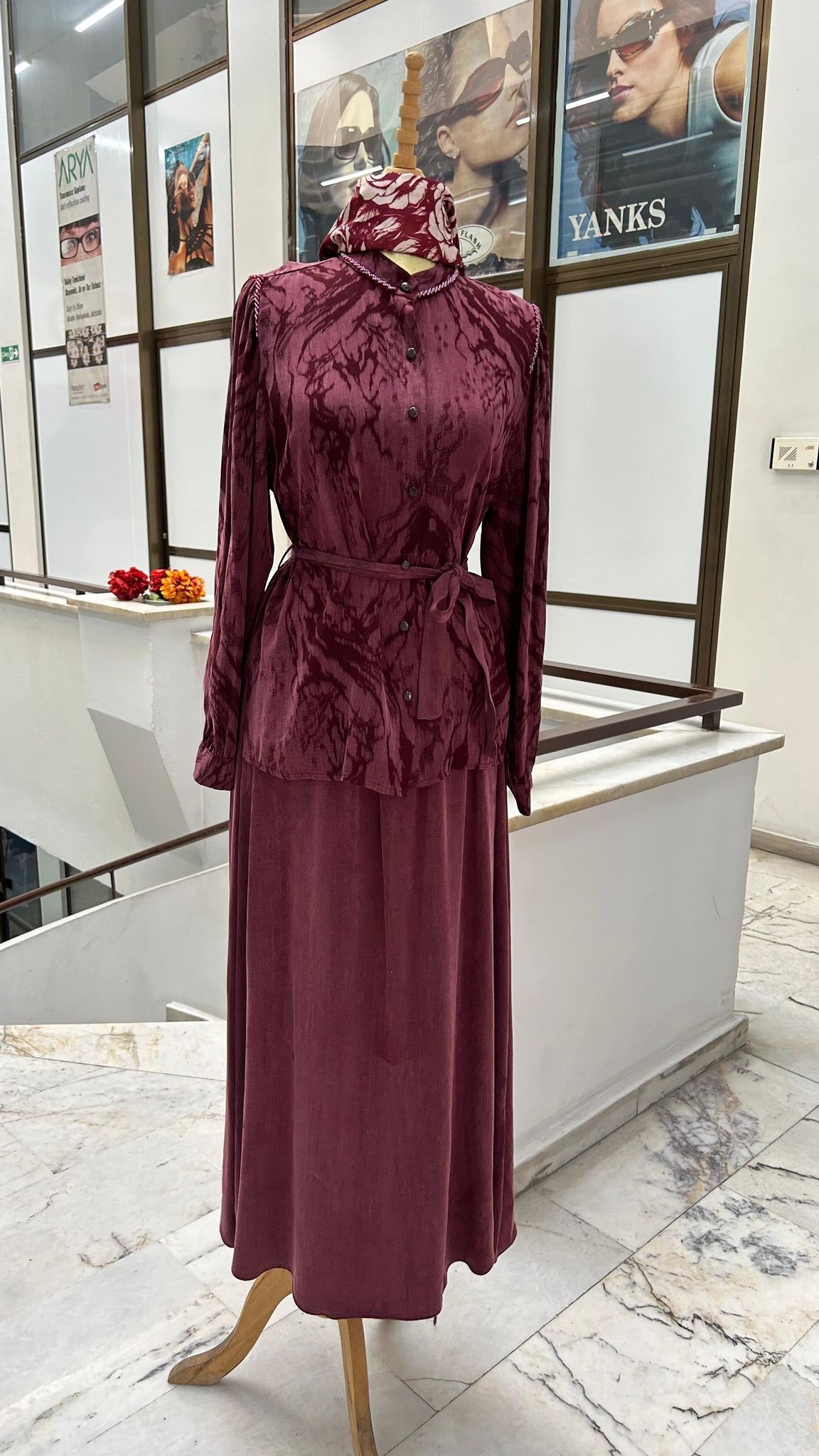 İpek Qupra Etekli Takım | Ebrar Butik - Bordo image