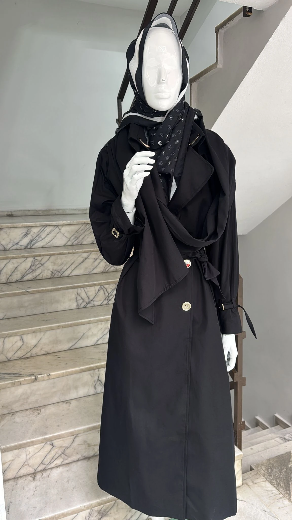 Çıkarılabilir Atkı Detaylı Tasarım Trench image