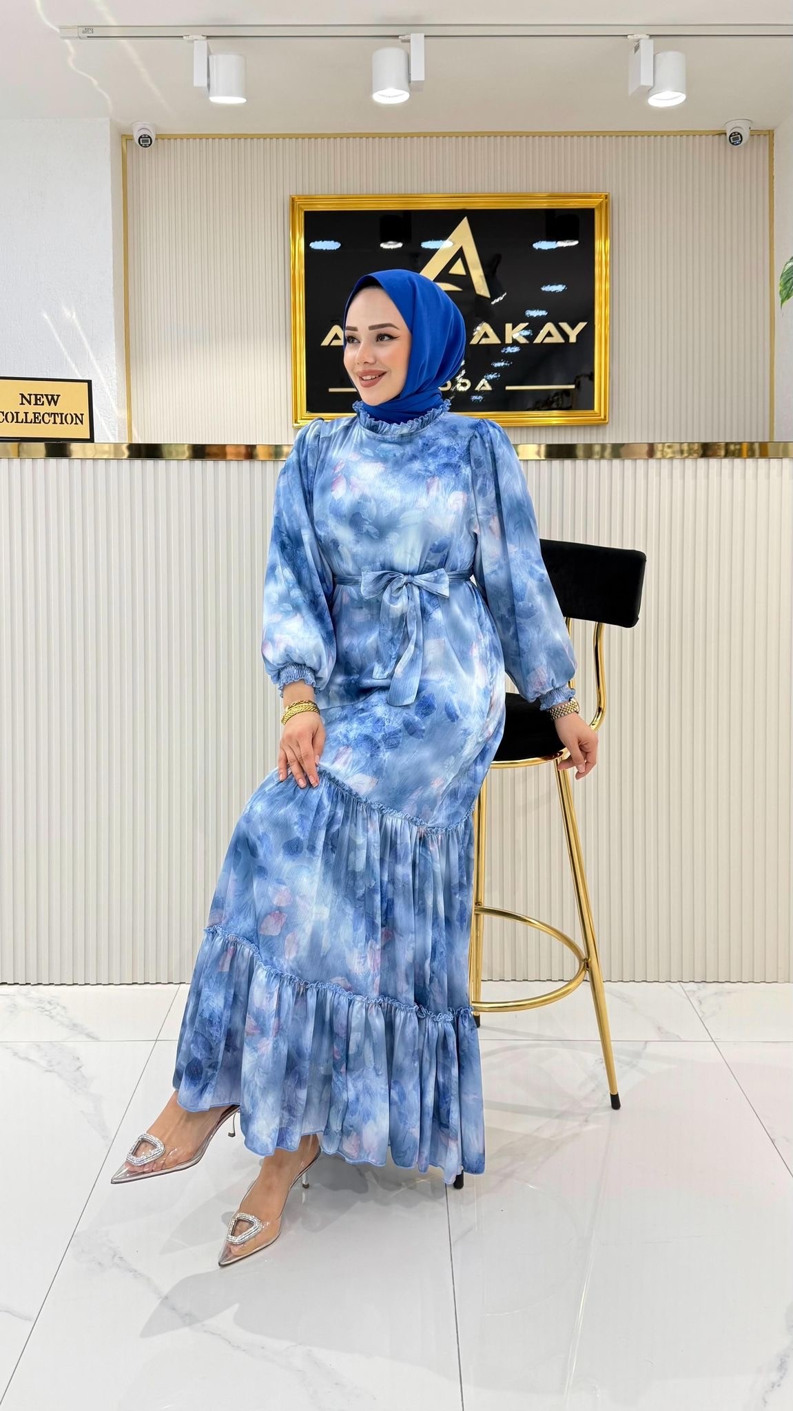SATEN ASTARLI ELBİSE image