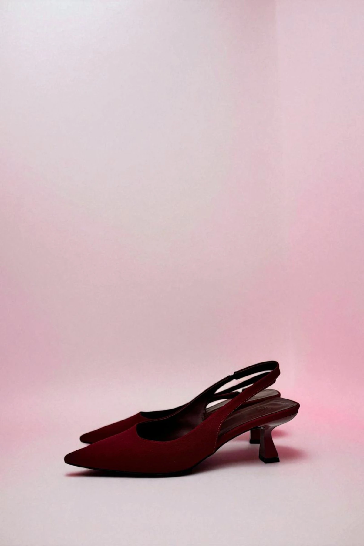 Bordo Süet Kısa Topuk Lastik Detaylı Topuklu Ayakkabı