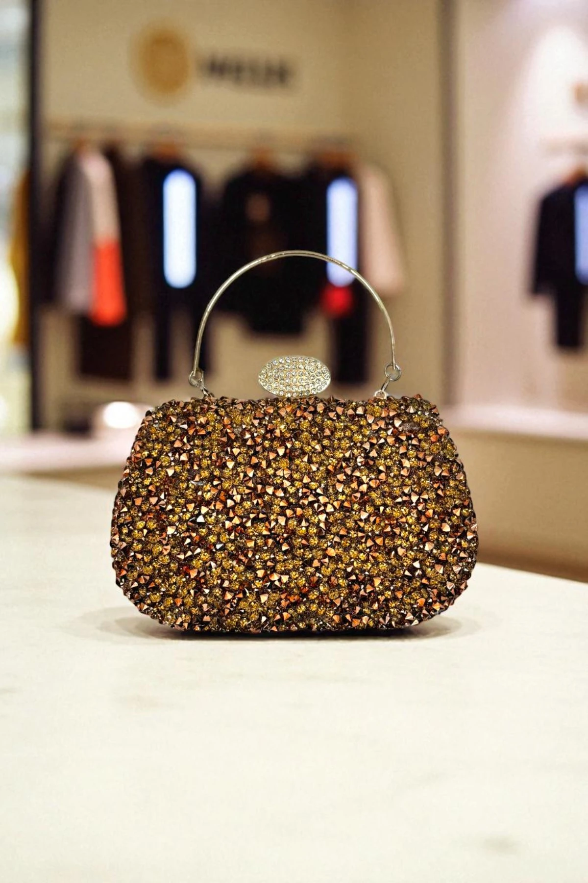 Kutu Model Kristal Taş Detaylı Abiye Çanta