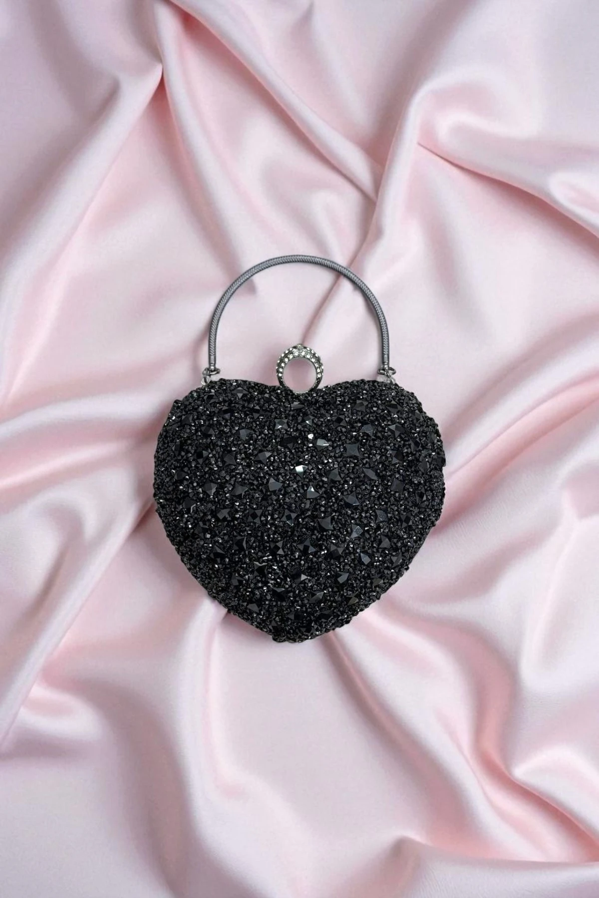 Kalp Şeklinde Kadife Taşlı Abiye Çanta