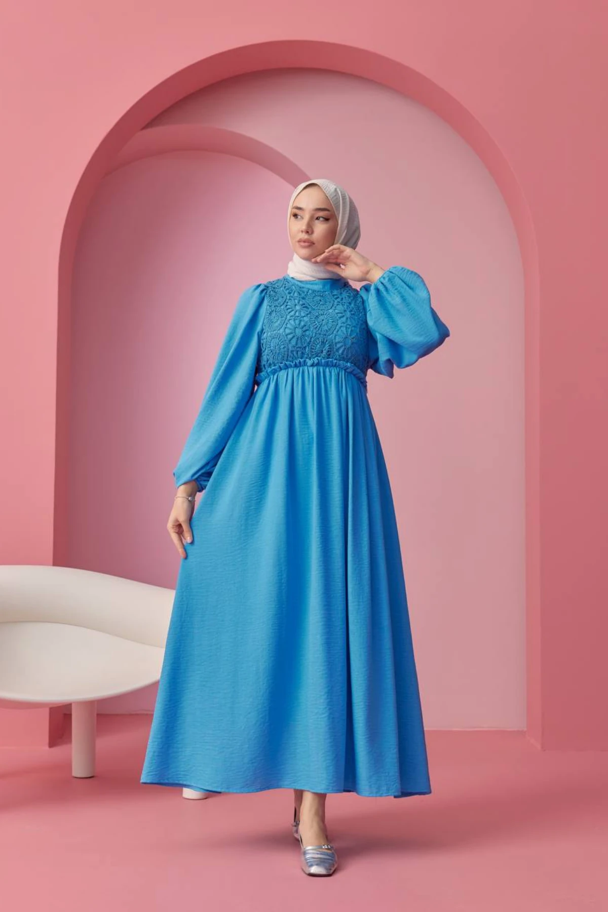 Örgü Göğüs Detaylı, Bel ve Kol Lastikli Elbise